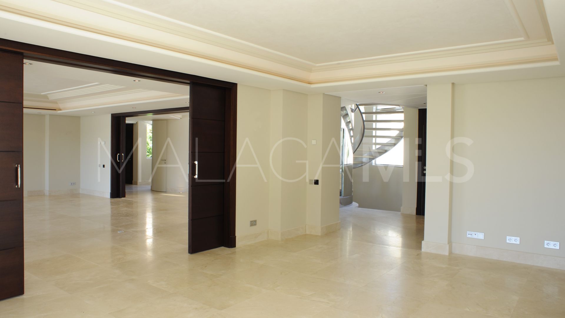 Villa for sale in Sierra Blanca