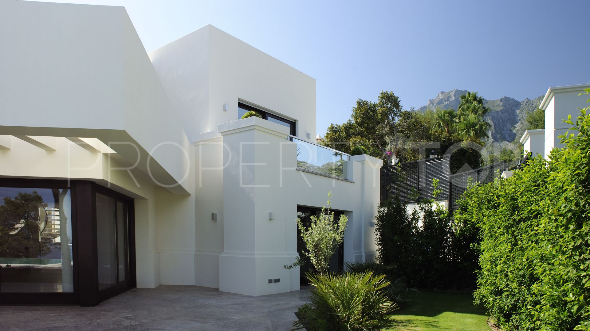 Sierra Blanca, villa con 5 dormitorios en venta