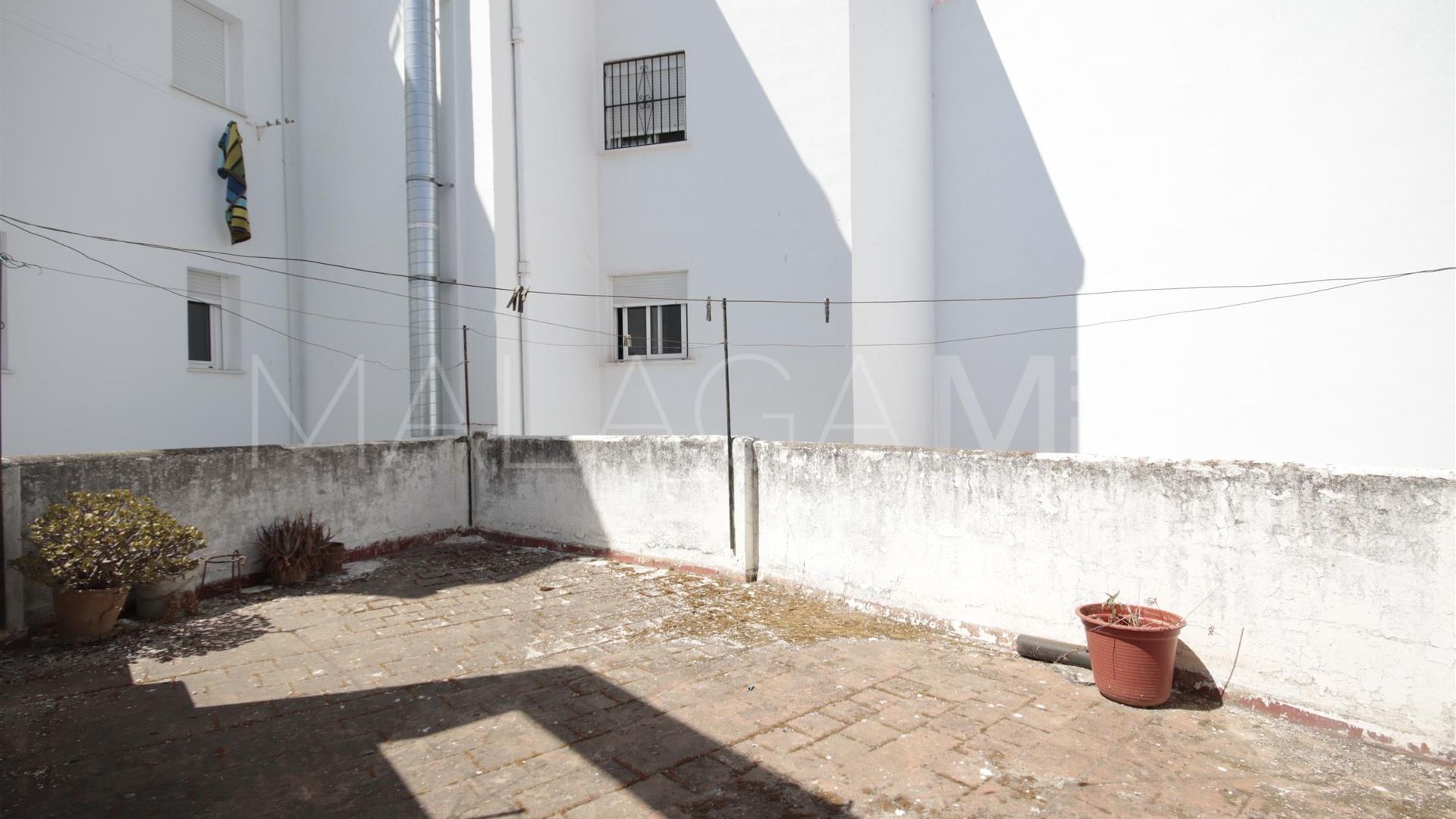 Hotel for sale in Estepona Old Town