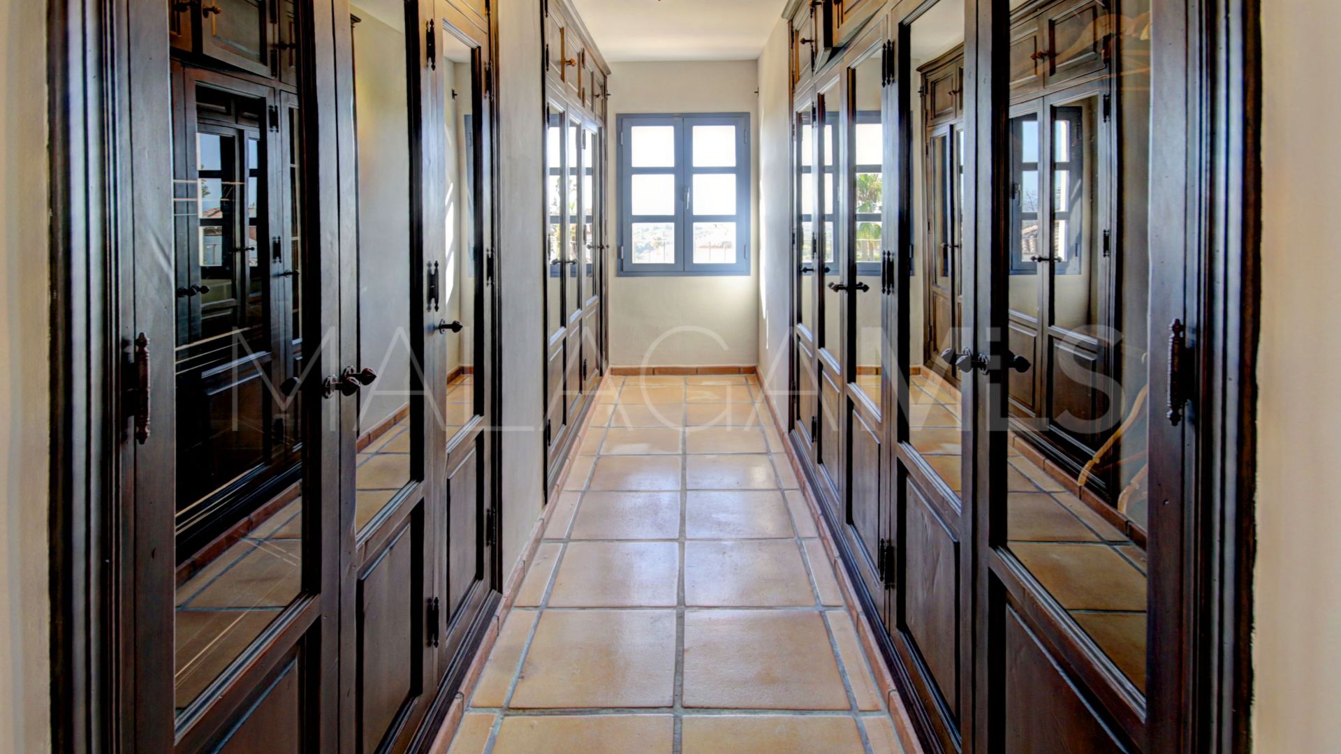 Villa for sale in El Padron