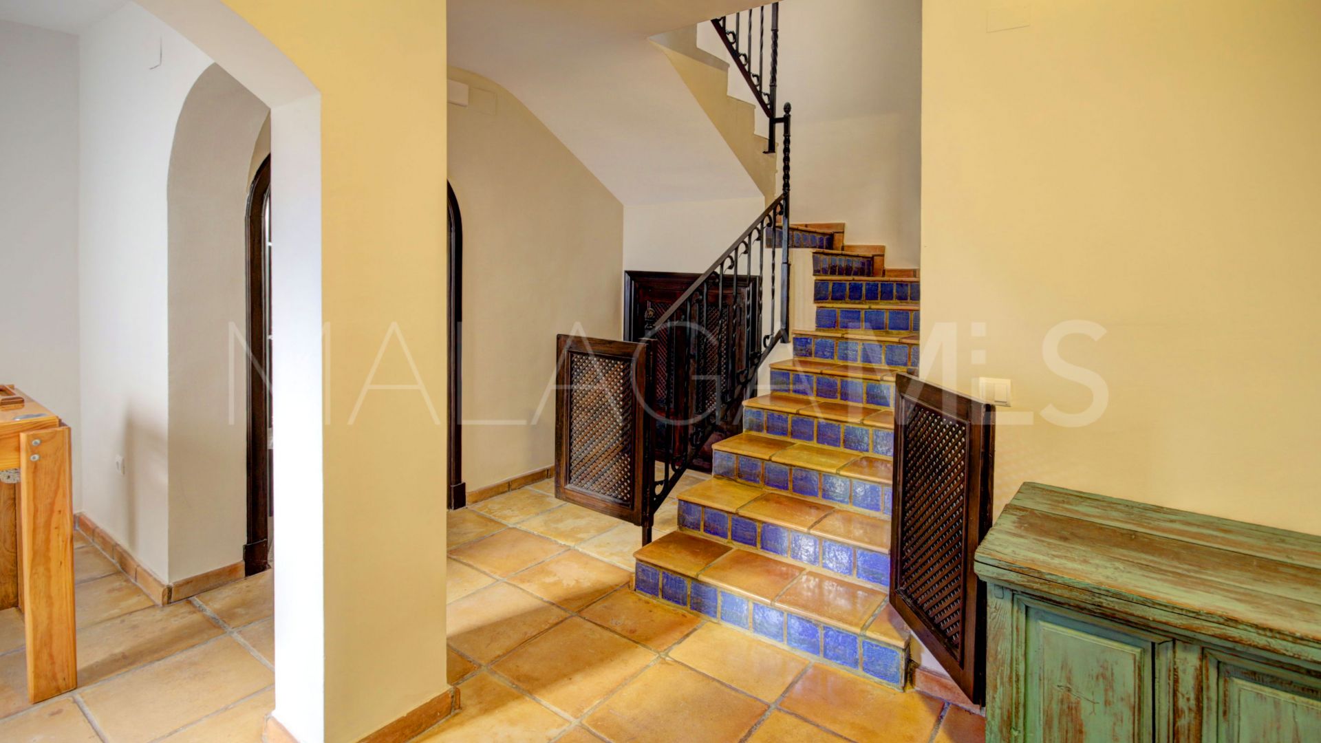 Villa for sale in El Padron