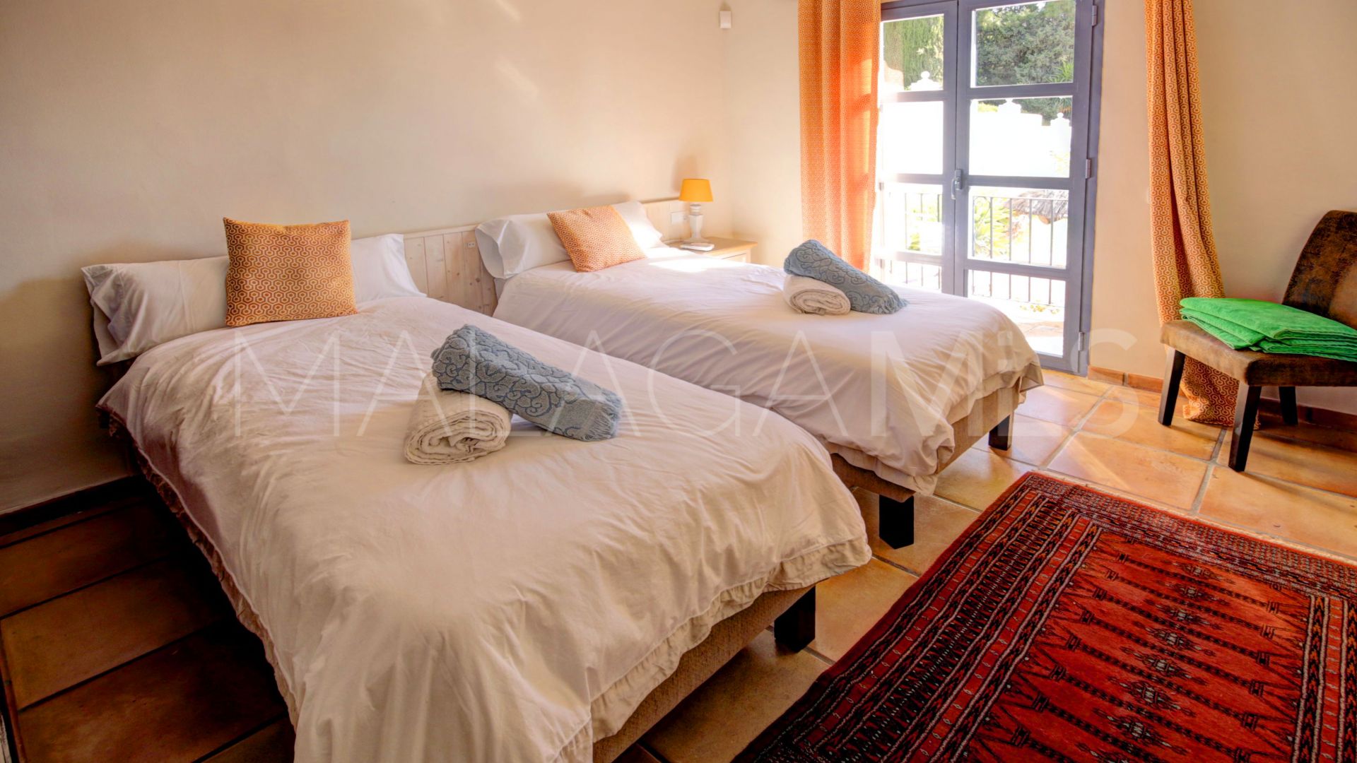 Villa for sale in El Padron