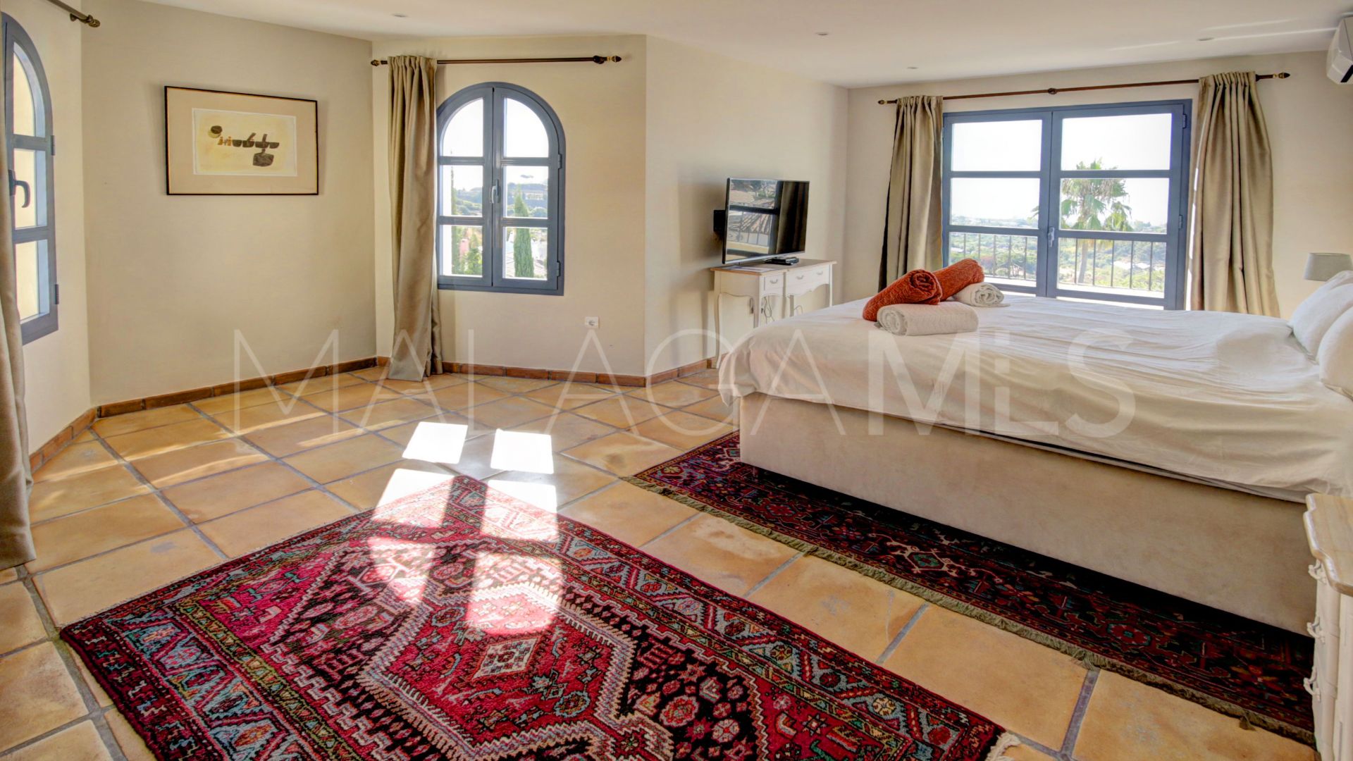 Villa for sale in El Padron
