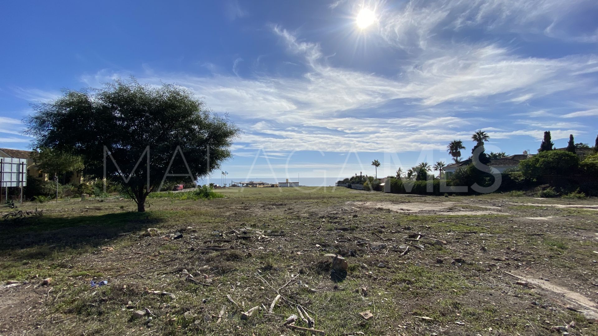 Terrain for sale in Guadalmina Baja