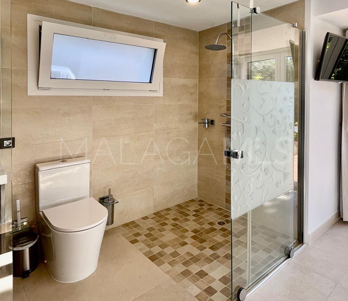 Villa de 8 bedrooms for sale in San Pedro de Alcantara