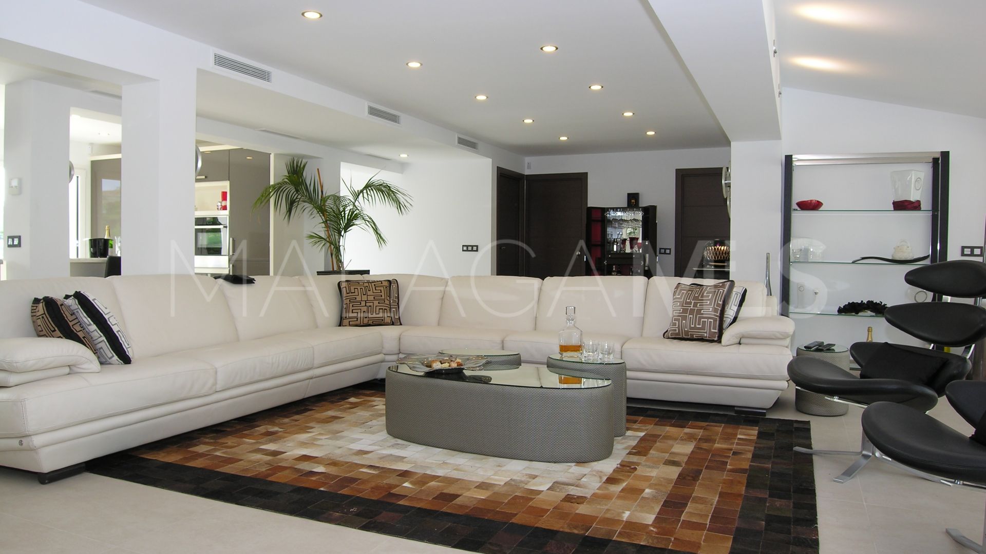 Villa for sale in San Pedro de Alcantara