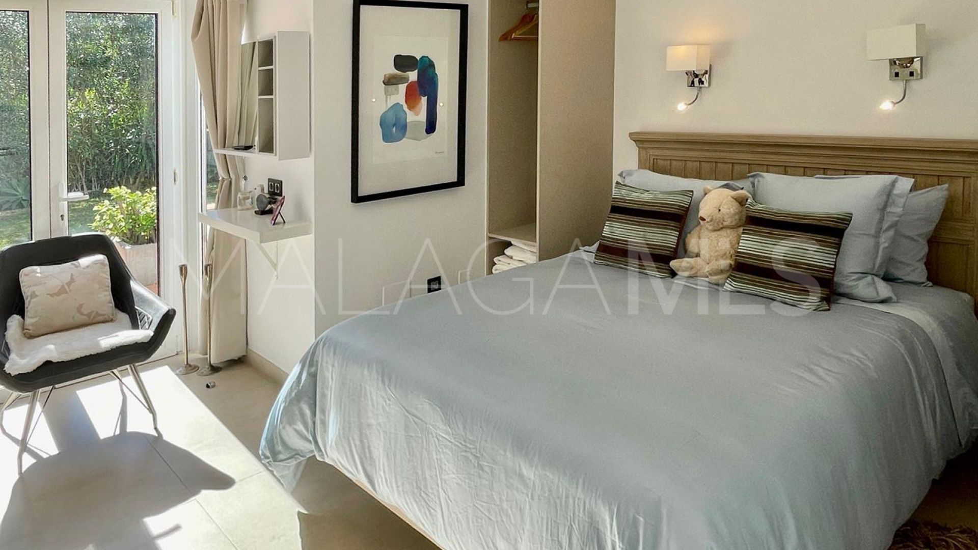 Villa de 8 bedrooms for sale in San Pedro de Alcantara