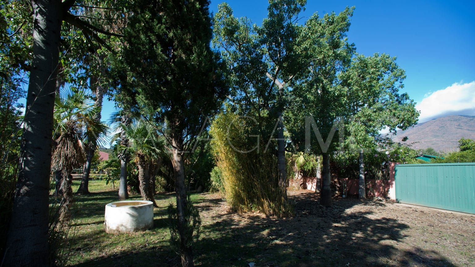 Villa for sale with 3 bedrooms in Guadalobon