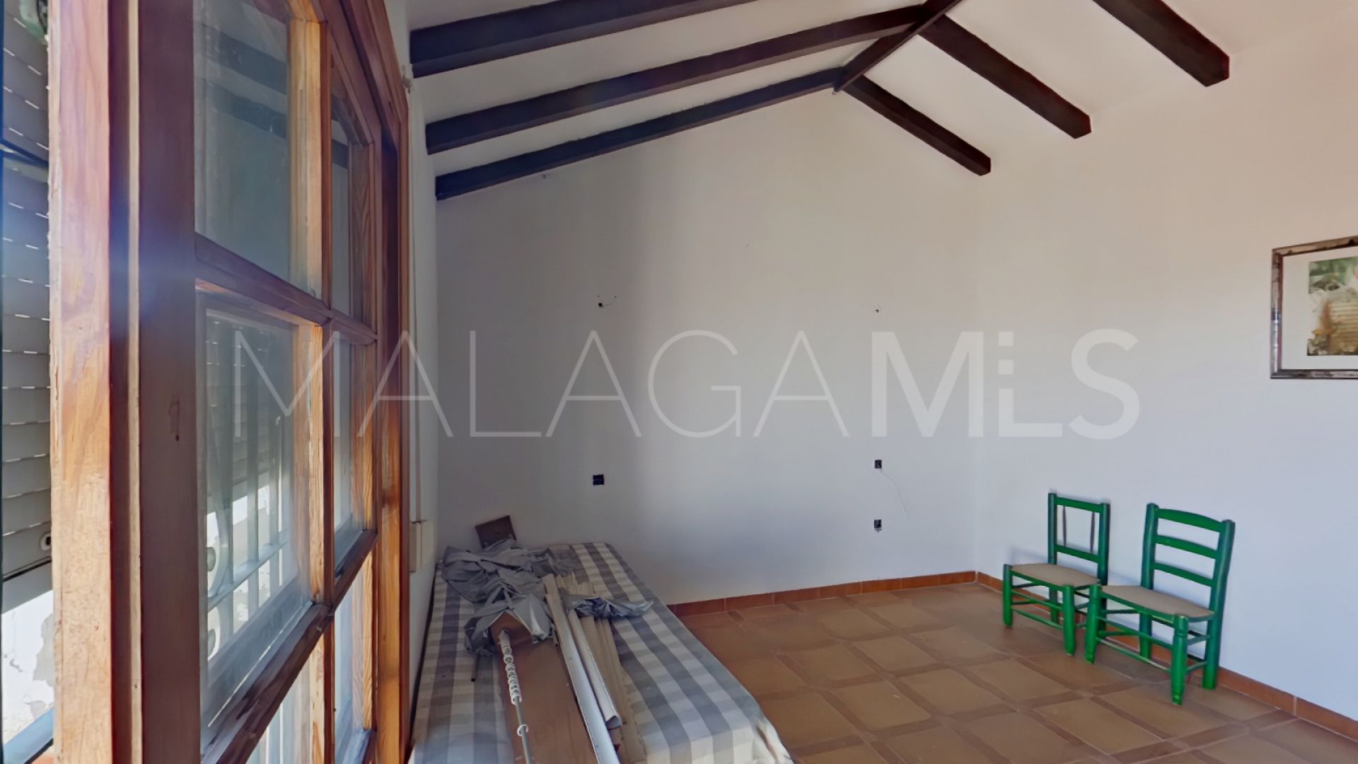 Finca for sale in Estepona