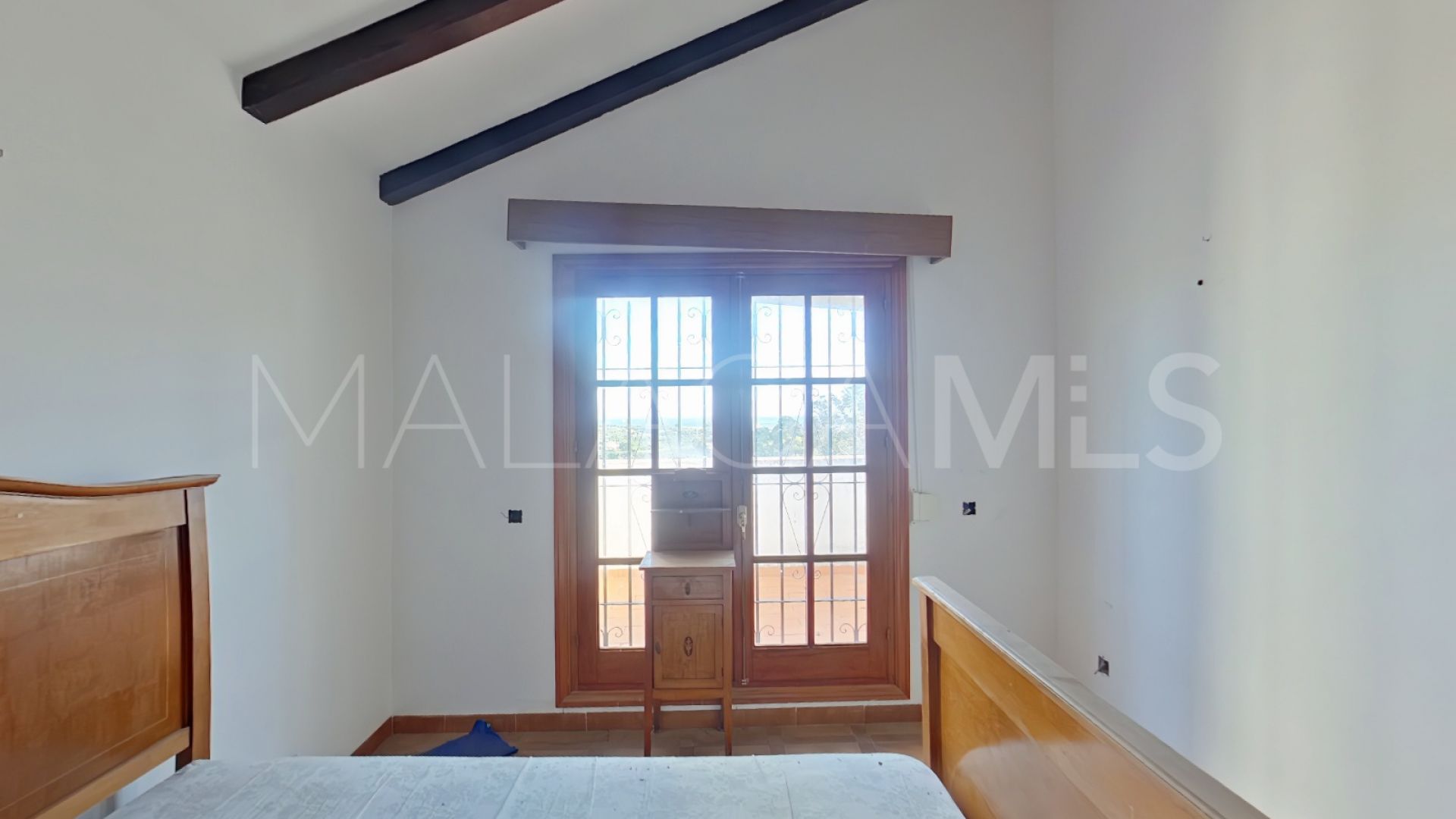 Finca for sale in Estepona