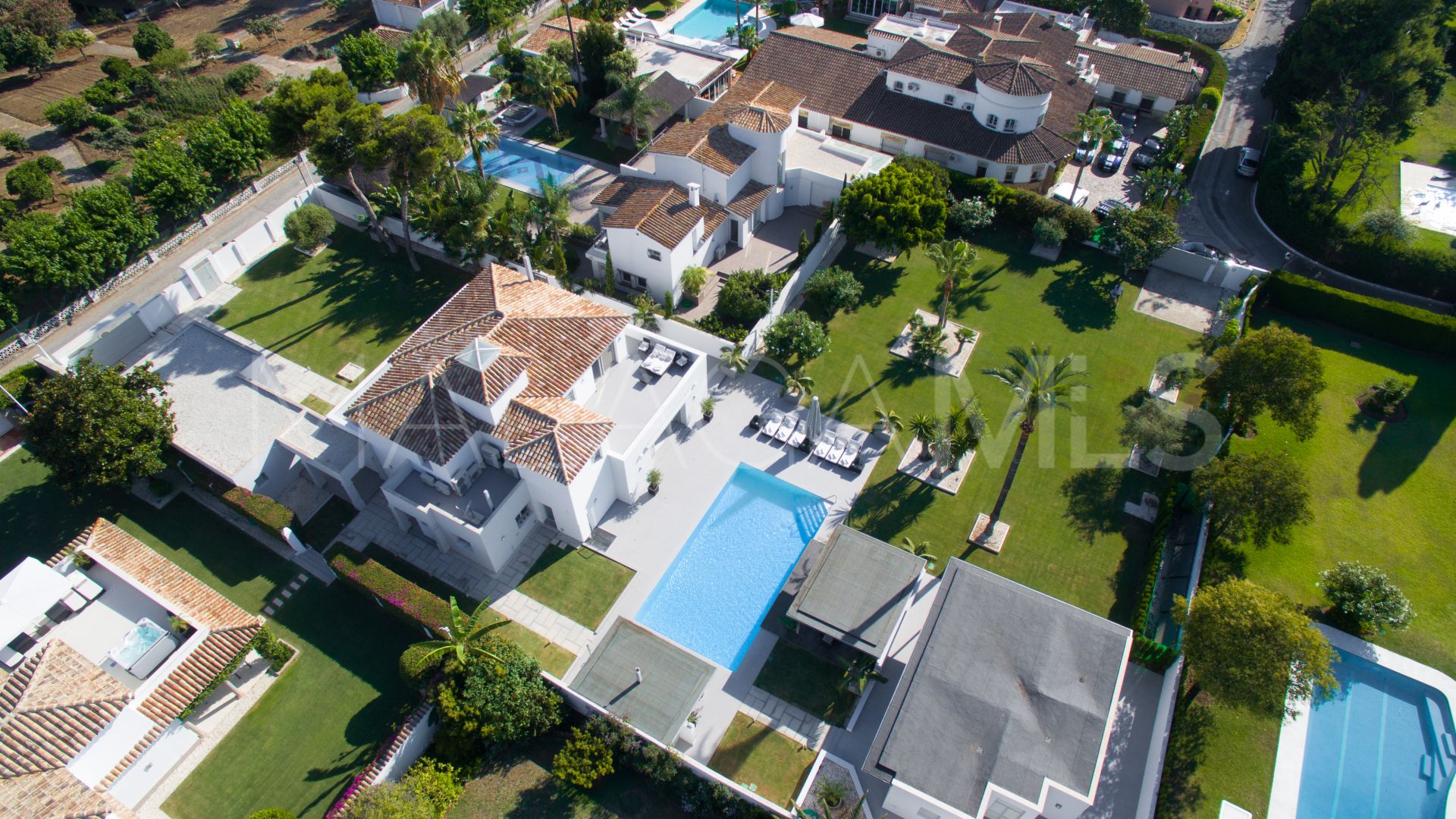 For sale Paraiso Barronal villa with 7 bedrooms