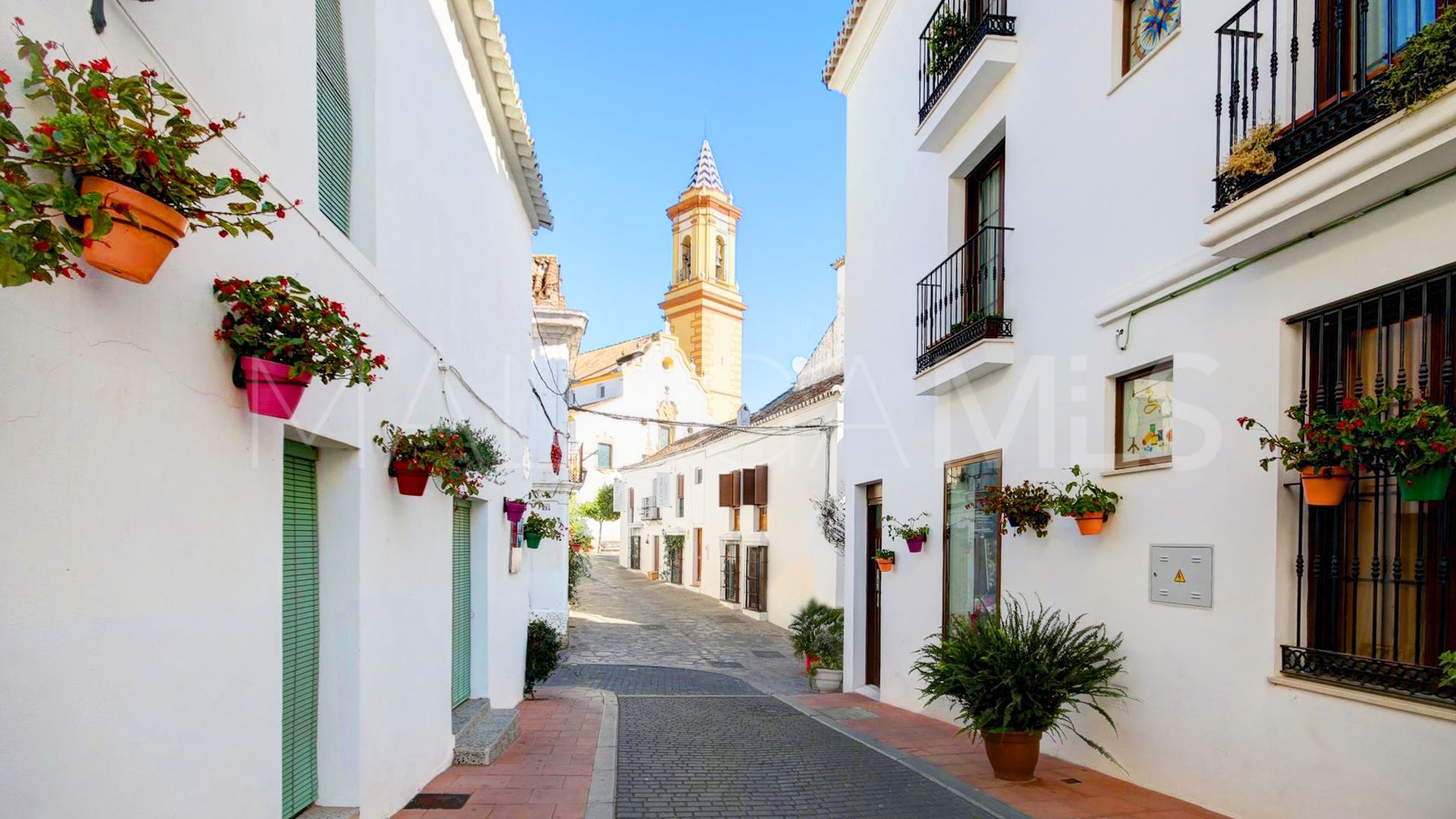 Tomt for sale in Estepona Old Town