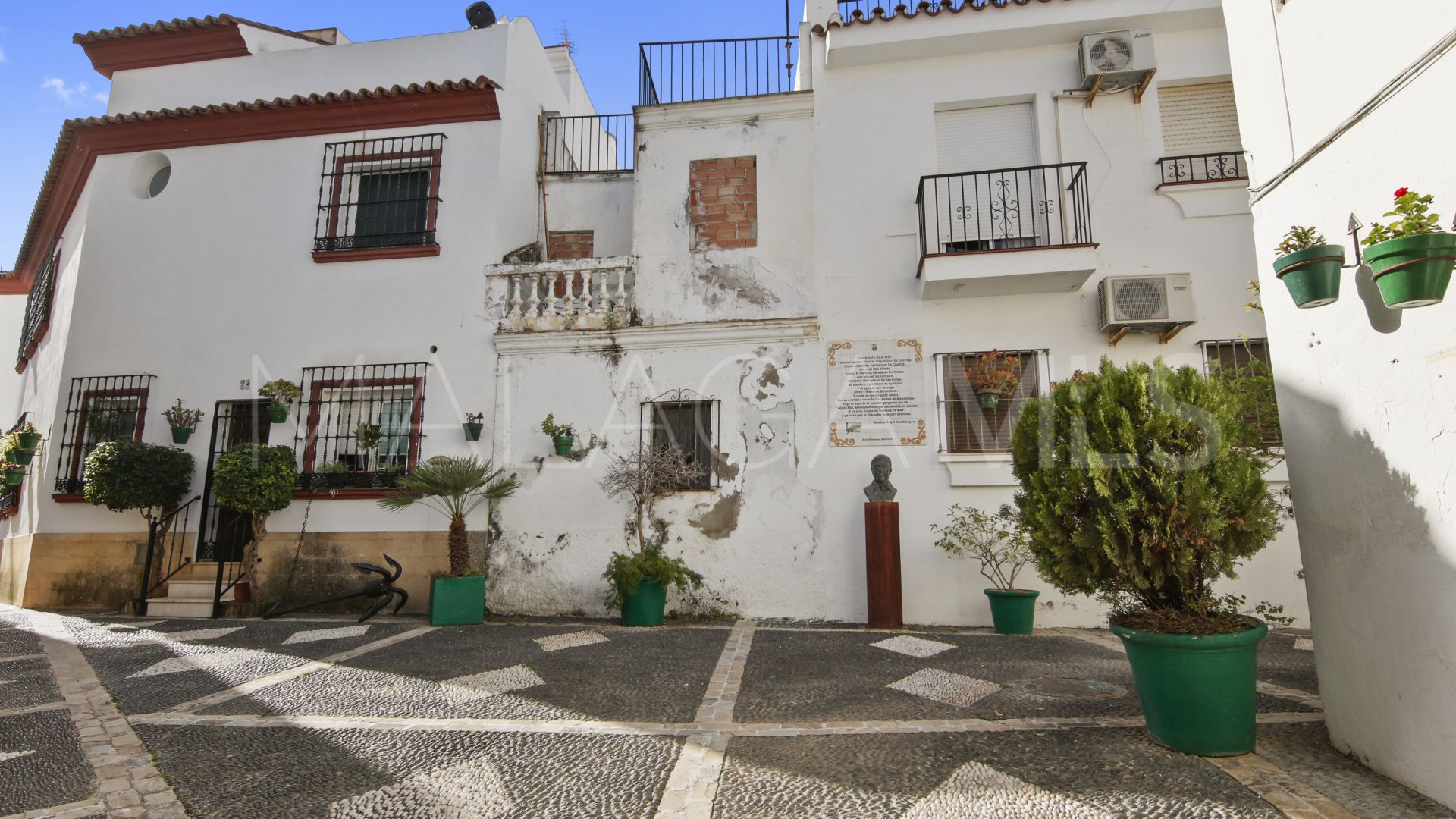Radhus for sale in Estepona Old Town