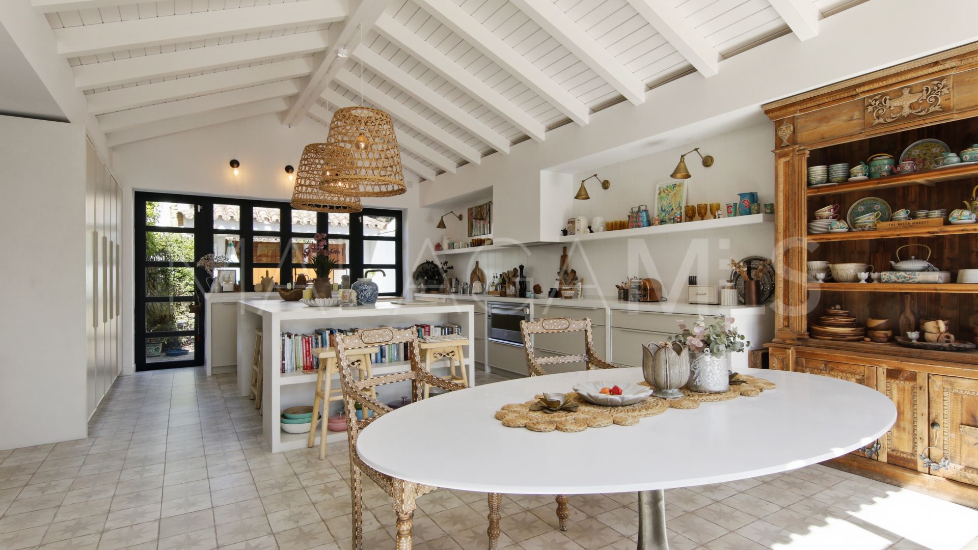 Villa for sale in Marbella Country Club