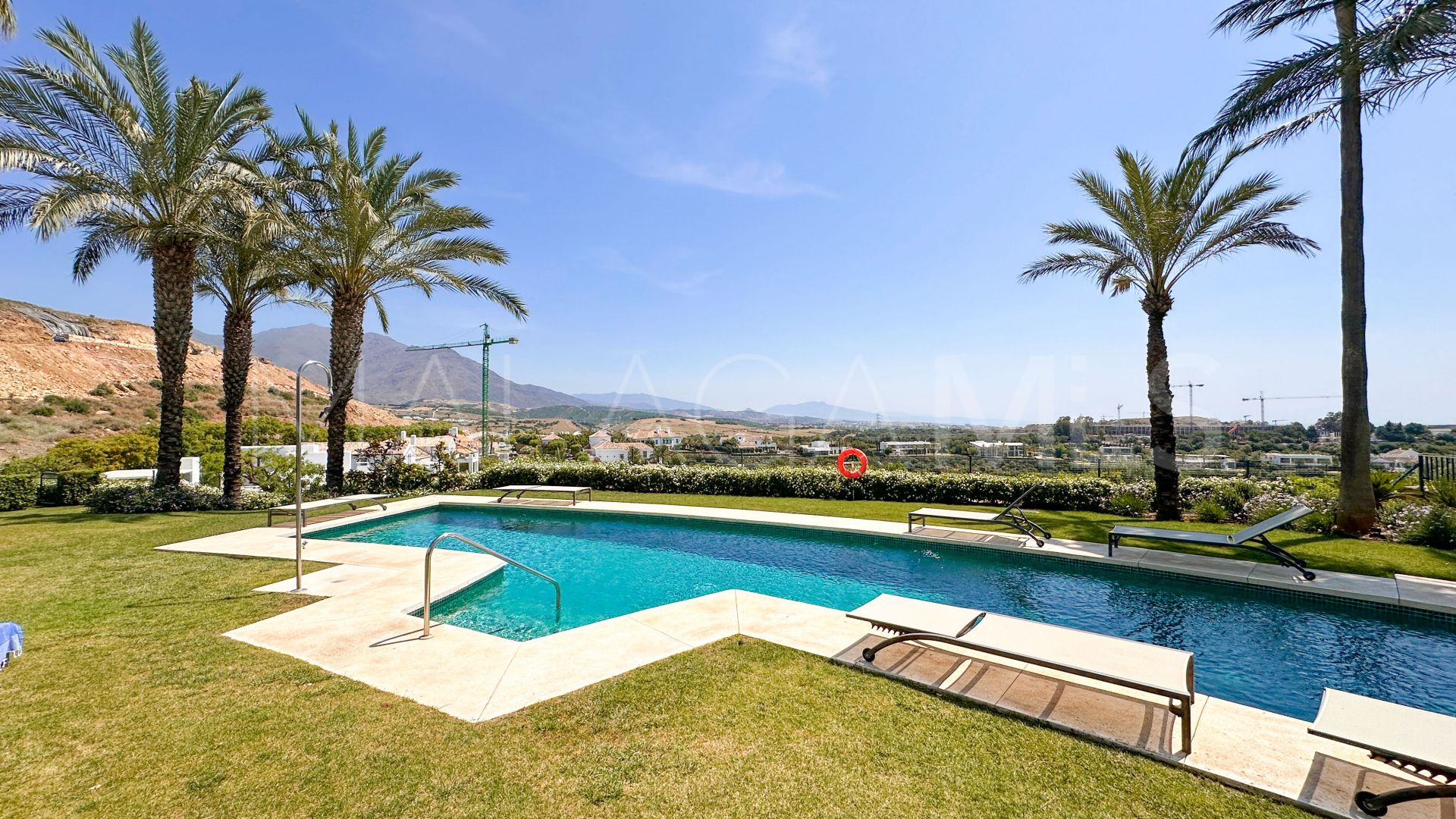 Buy apartamento de 2 bedrooms in Altos de Cortesín