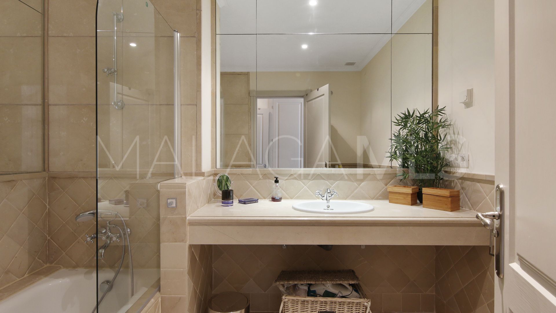 Buy apartamento de 2 bedrooms in Altos de Cortesín