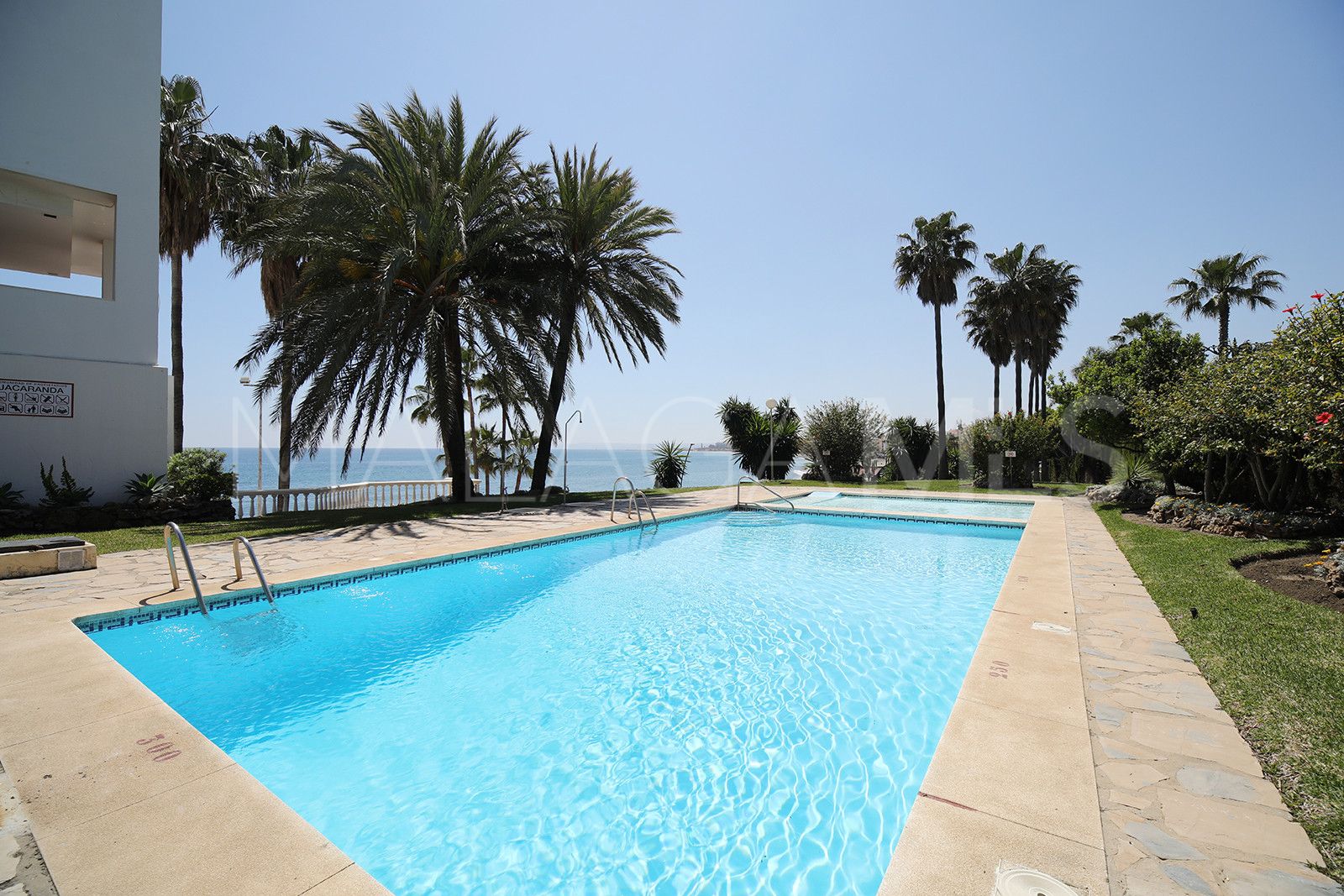 Takvåning for sale in Estepona