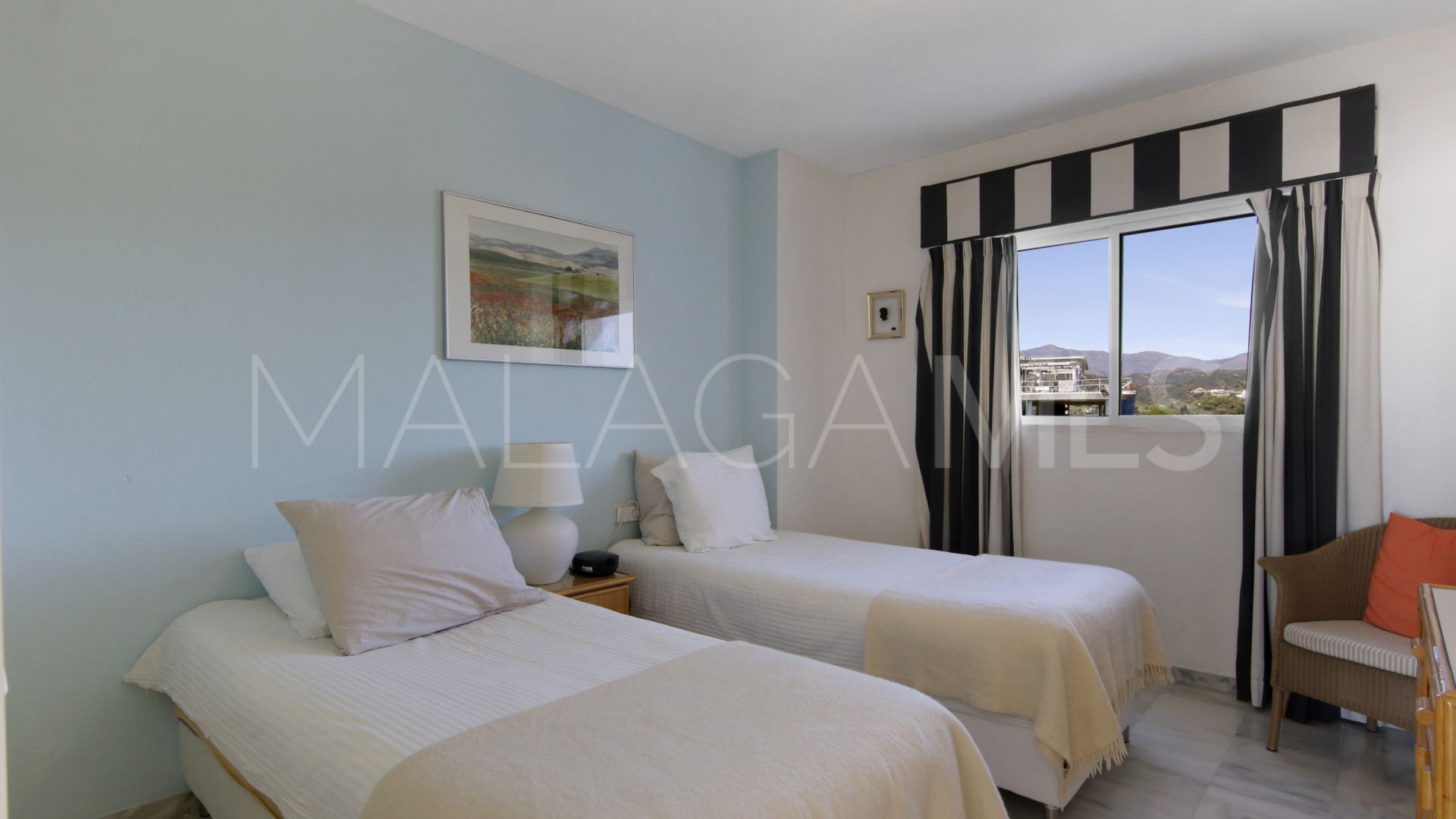 Takvåning for sale in Estepona