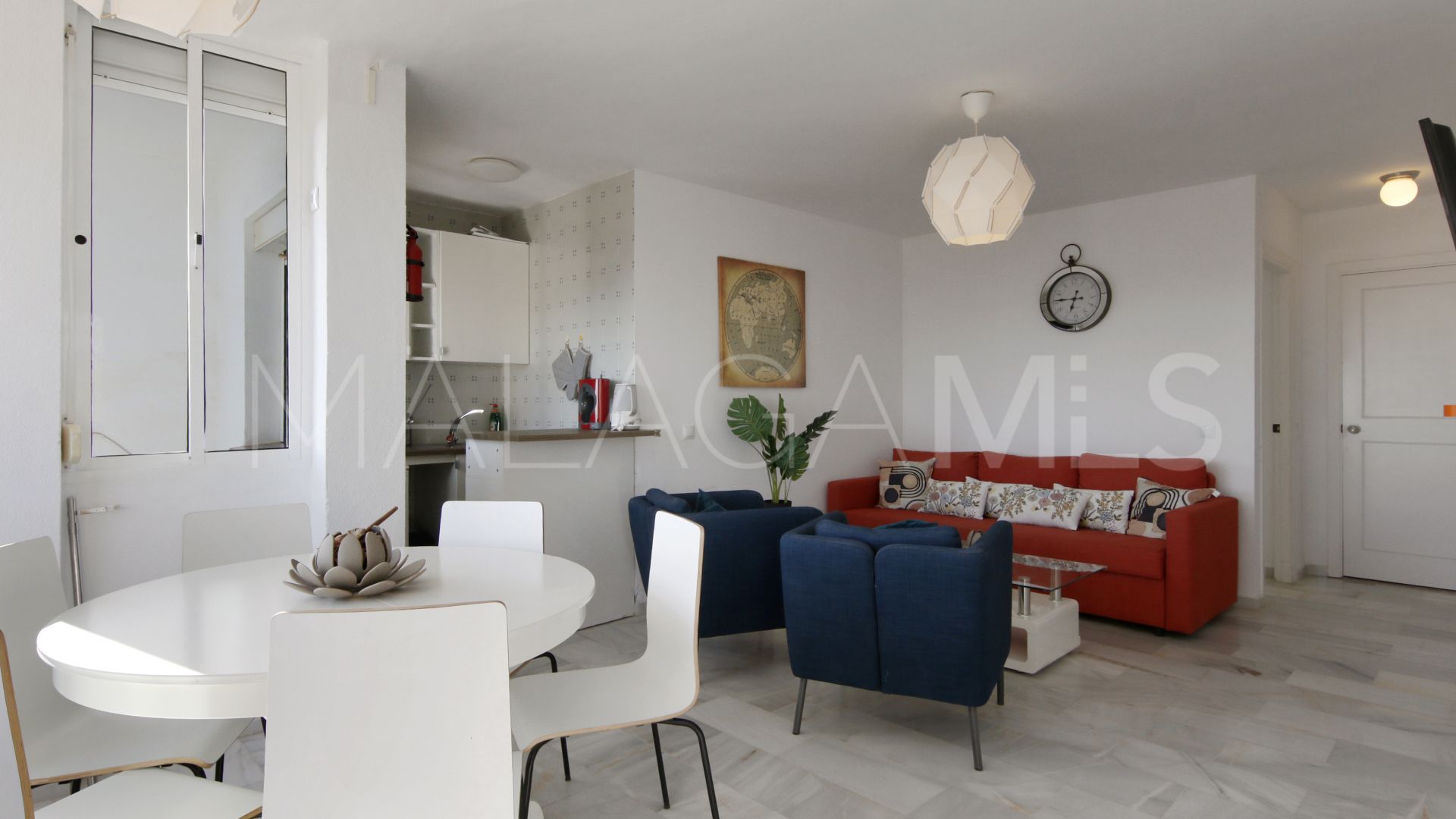 Lägenhet for sale in Forest Hills