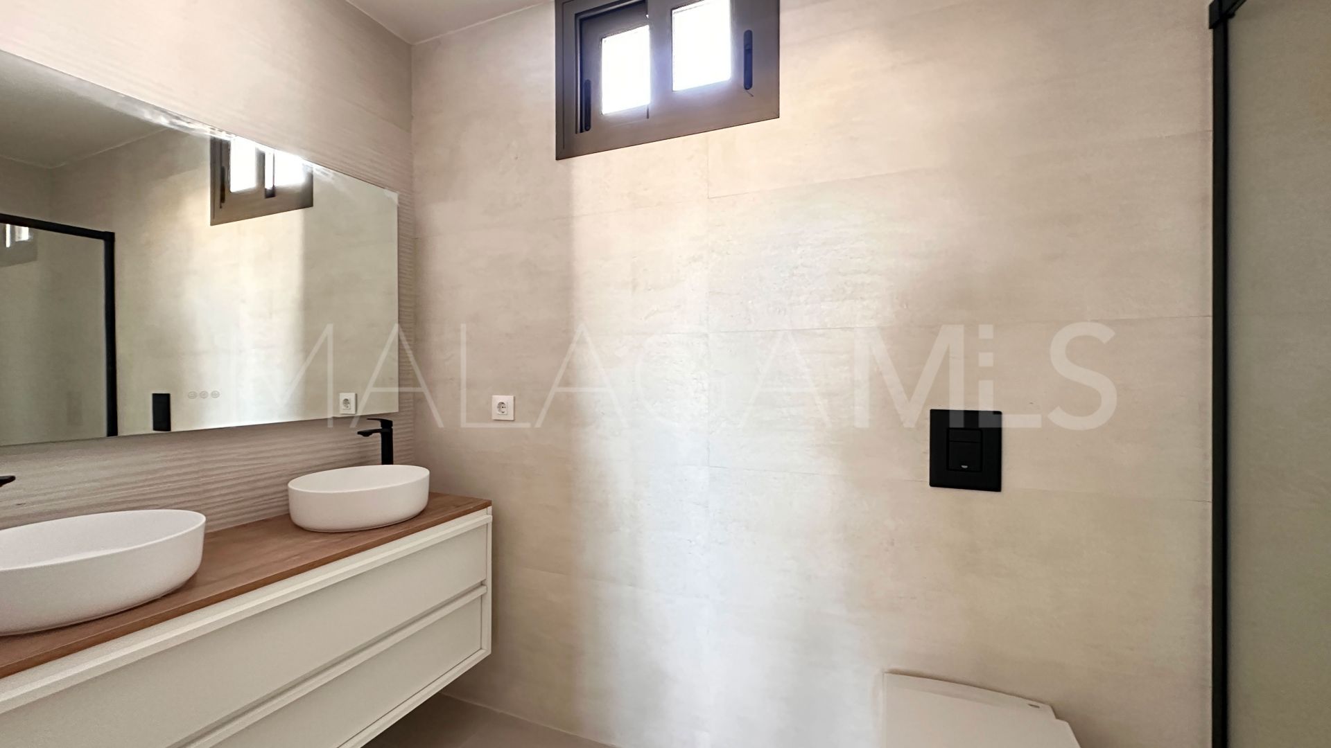 Apartment for sale in Estepona Centre