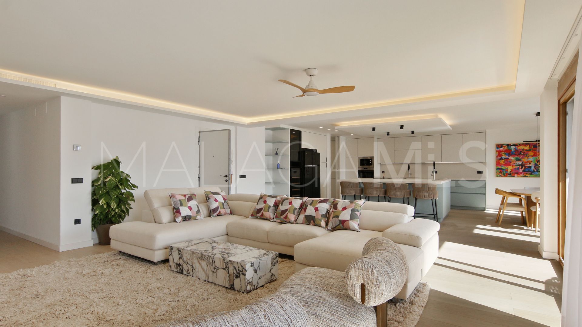 Estepona Centre 3 bedrooms penthouse for sale