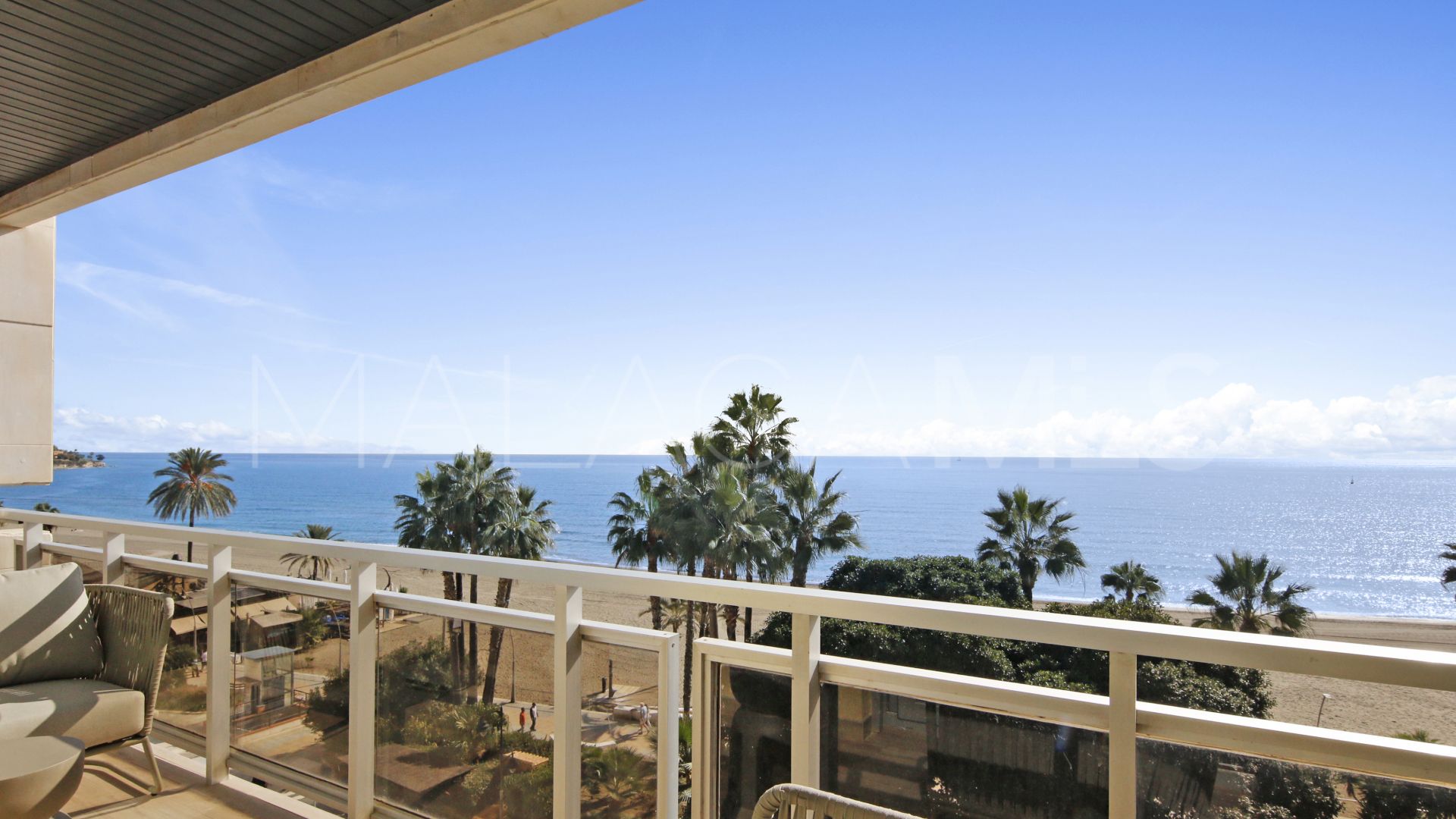 Estepona Centre 3 bedrooms penthouse for sale