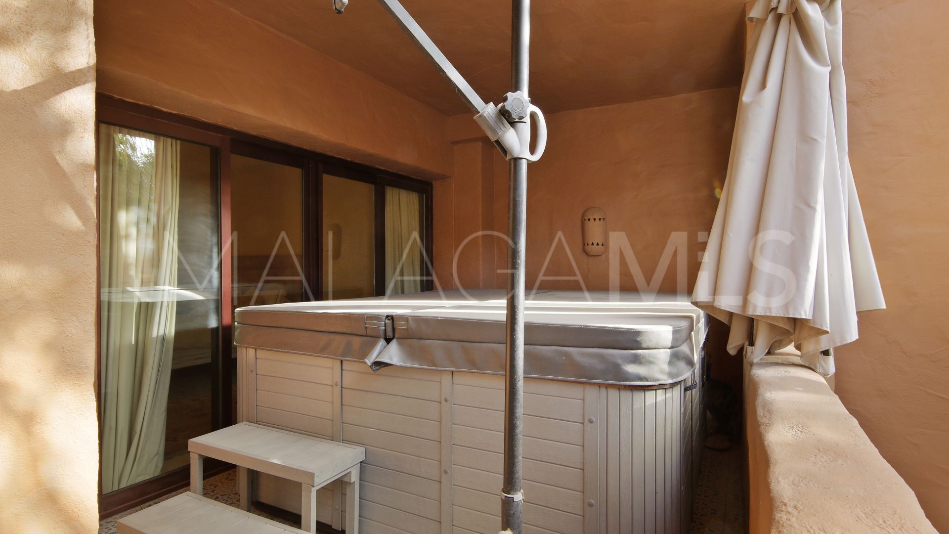 Appartement rez de chaussée for sale in Kempinski