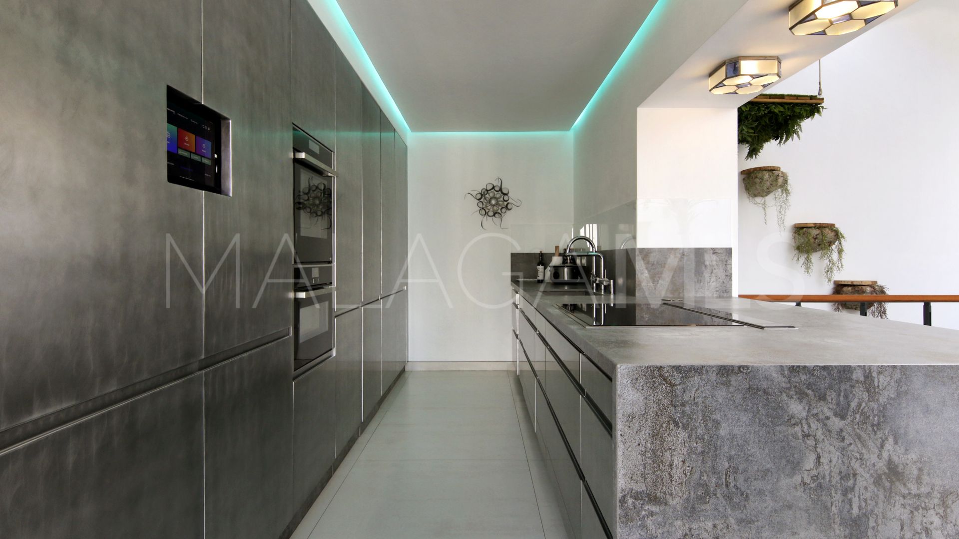 Estepona Casco Antiguo, adosado with 4 bedrooms for sale