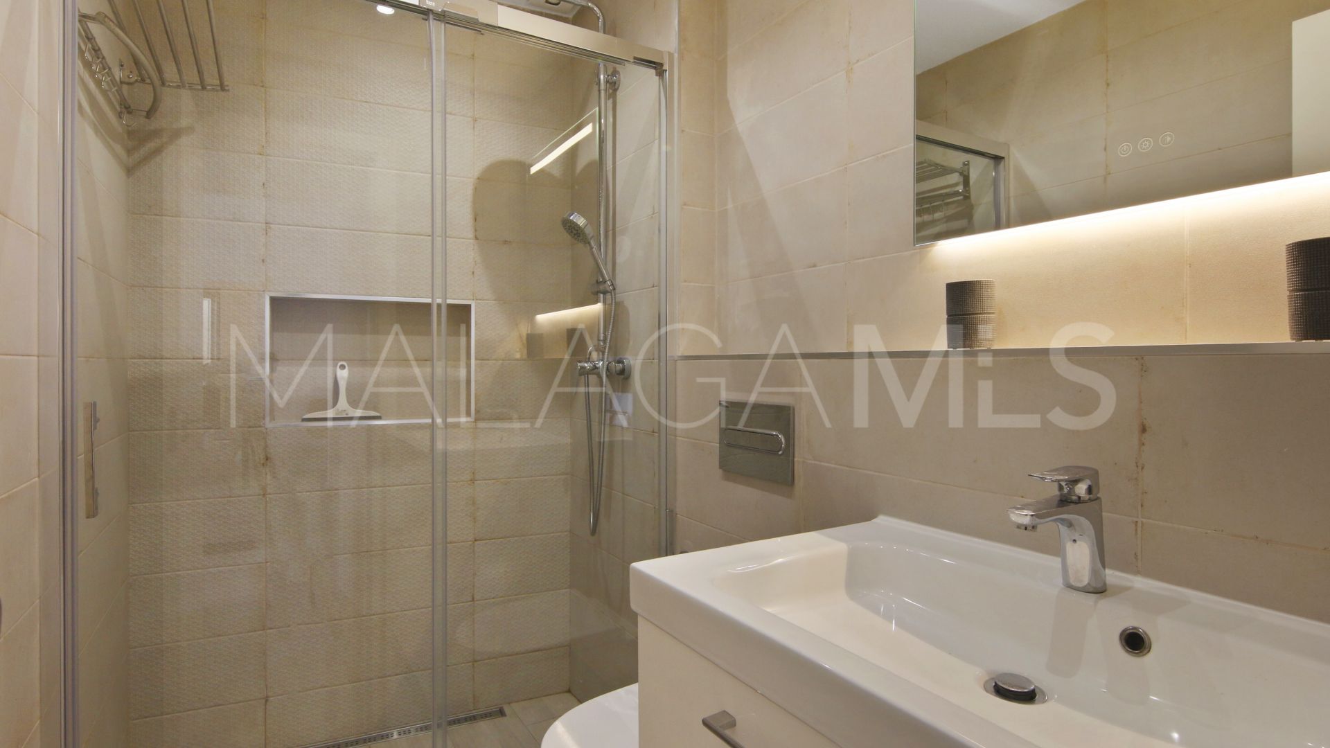 Radhus for sale in Estepona Old Town