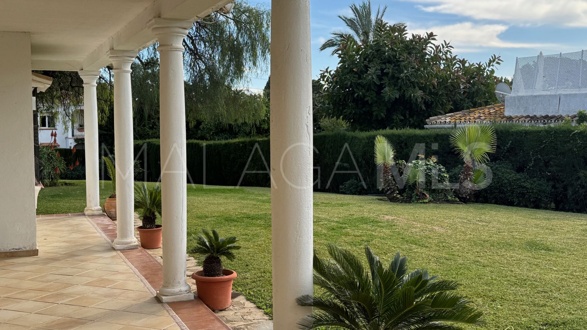 Villa for sale in Paraiso Medio