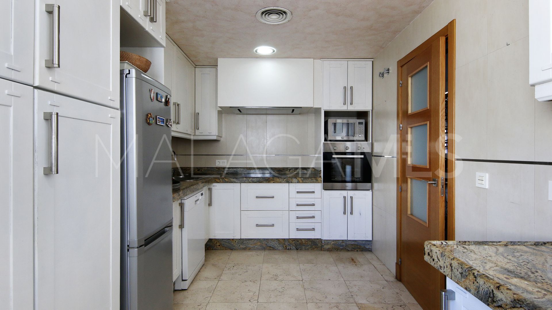 Estepona Centro, Ático with 3 bedrooms a la venta