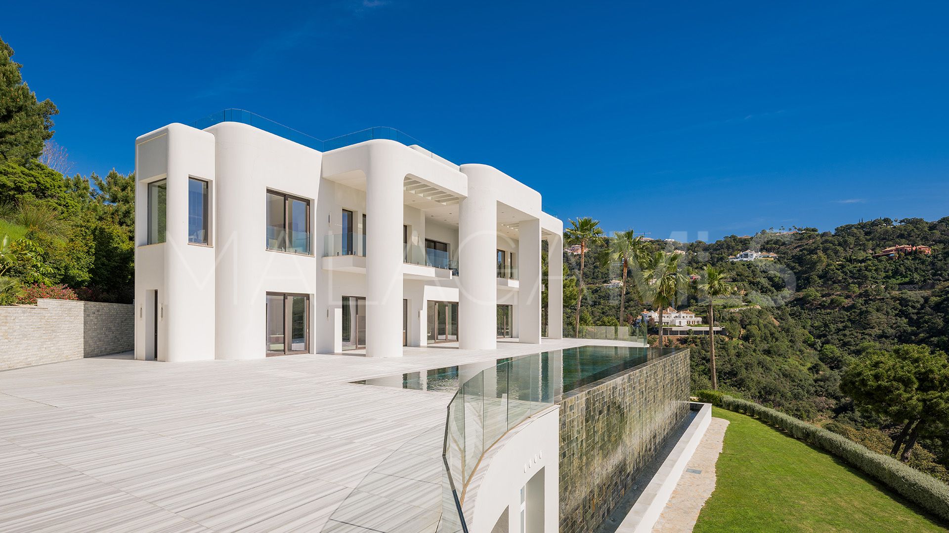 Villa for sale in La Zagaleta