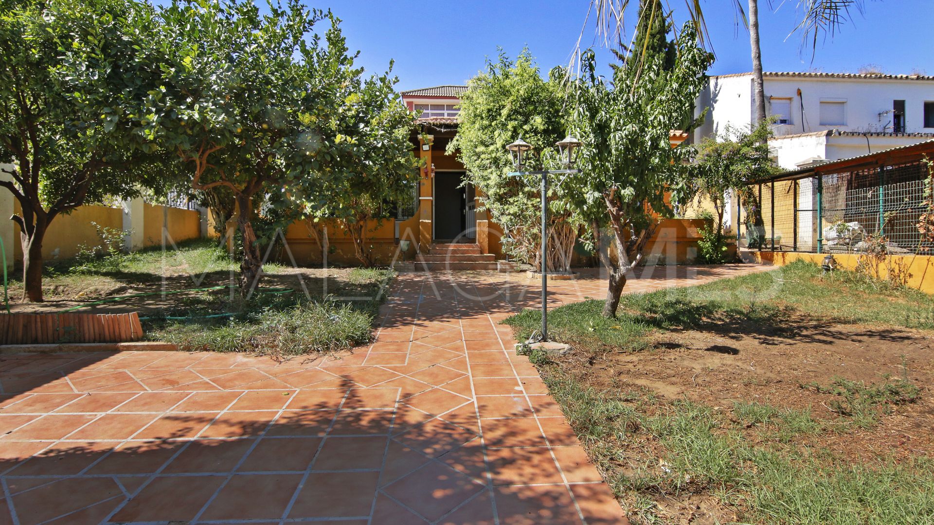 Villa for sale in El Padron
