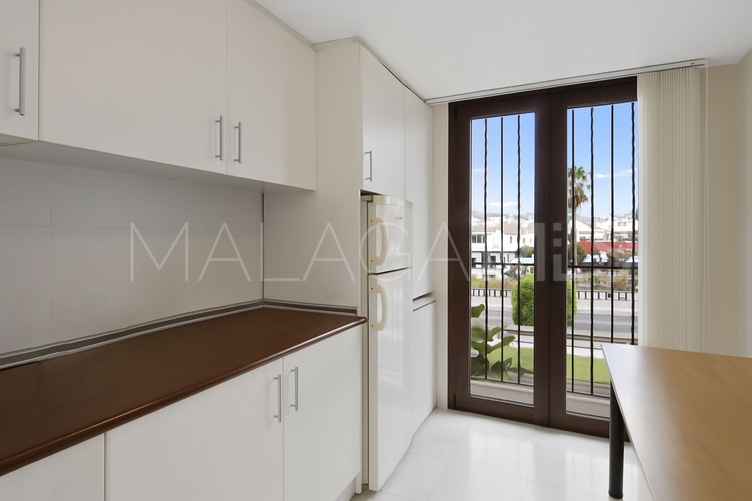 Se vende local comercial in El Presidente
