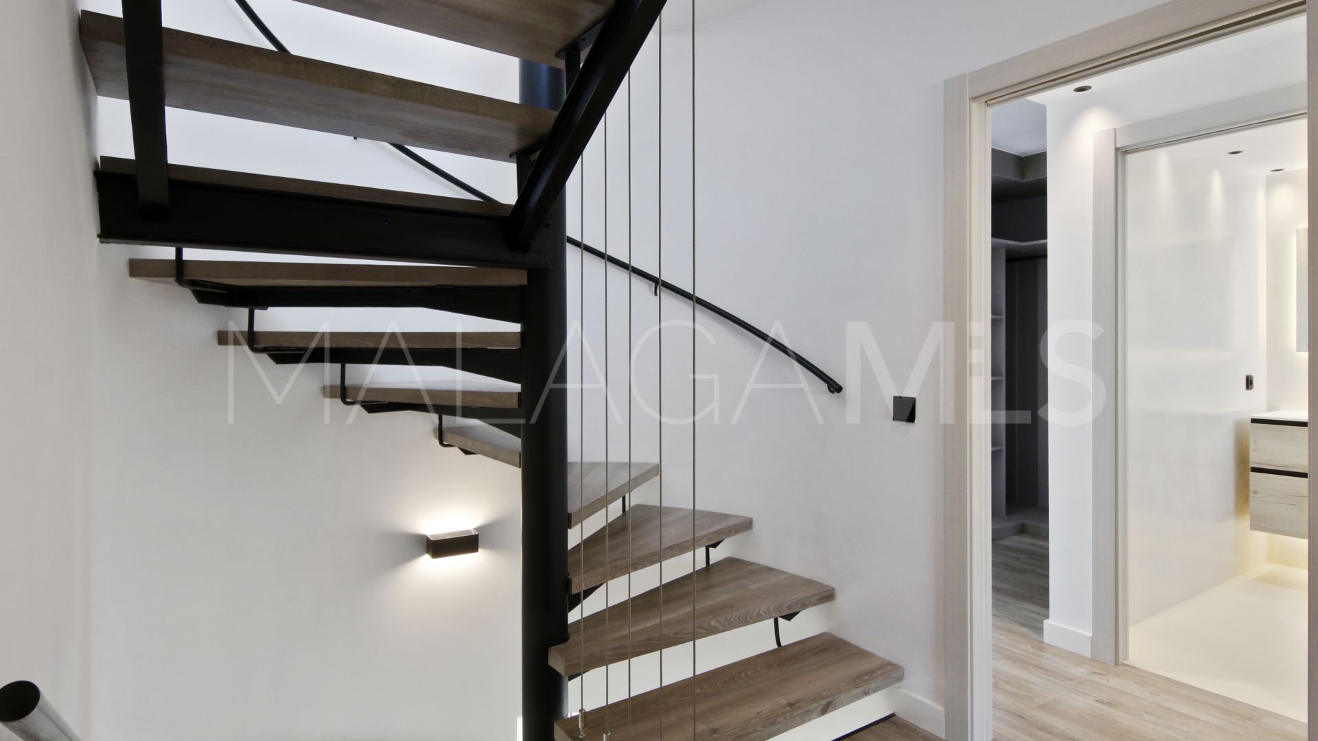 Villa for sale in Sun Beach