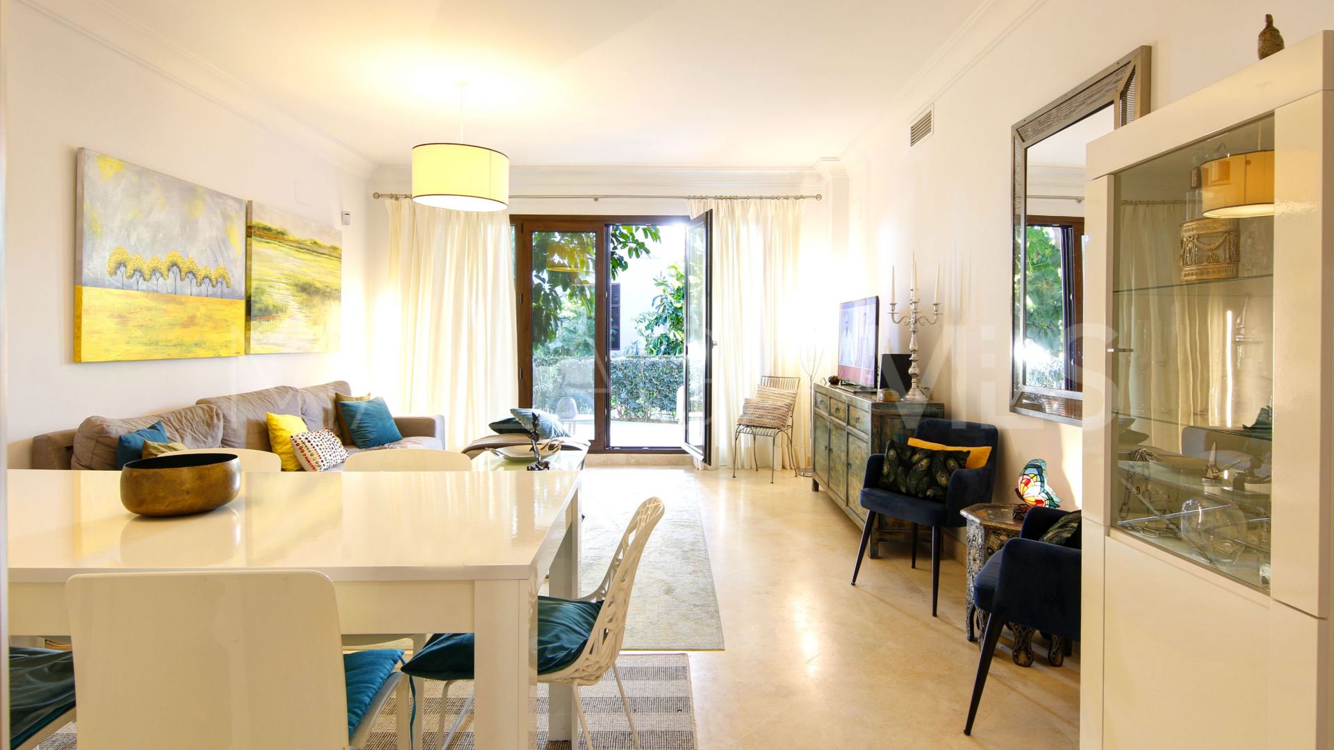 Ground floor apartment for sale in Altos de Cortesín