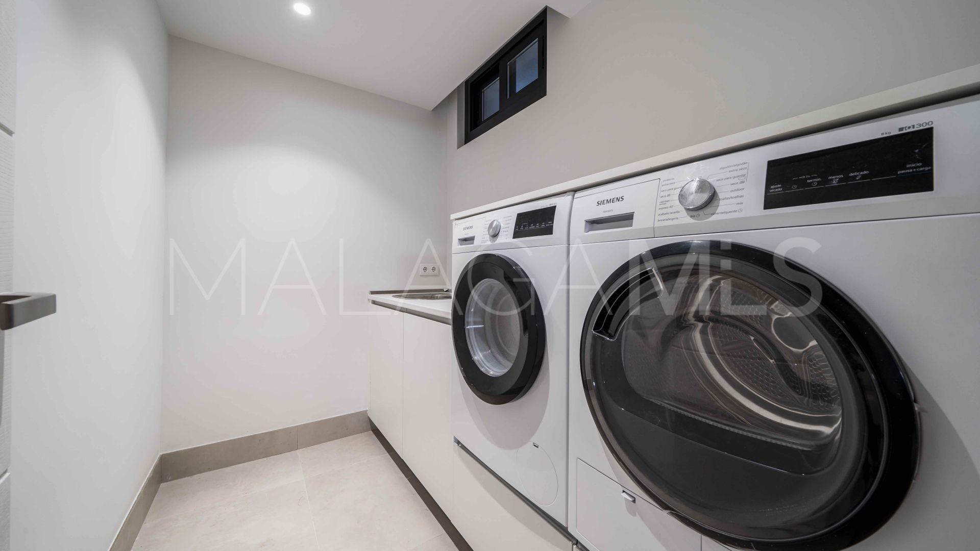 4 bedrooms villa in El Campanario for sale