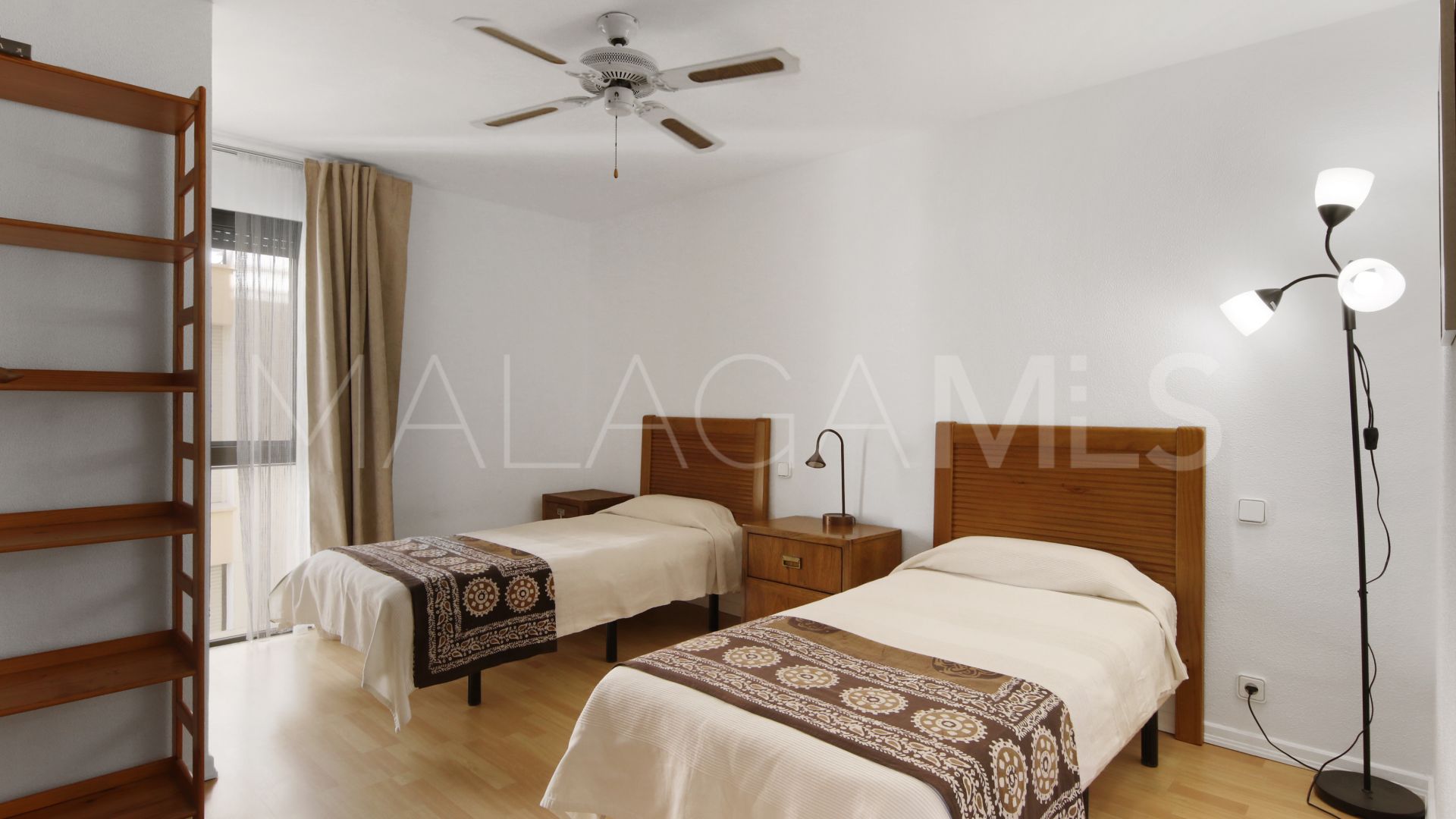 Estepona Town apartment for sale