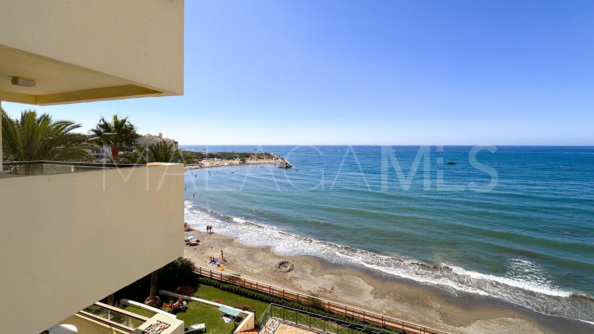Estepona Town apartment for sale