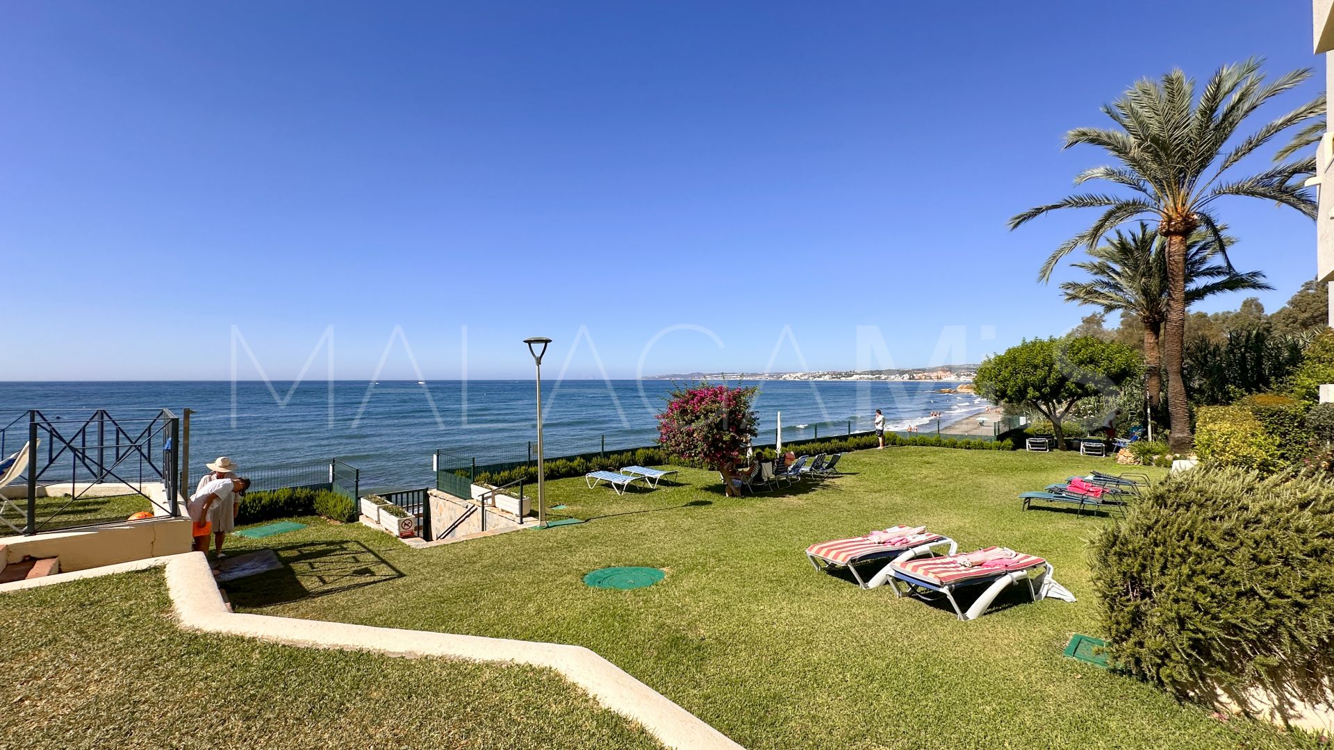 Estepona Town apartment for sale