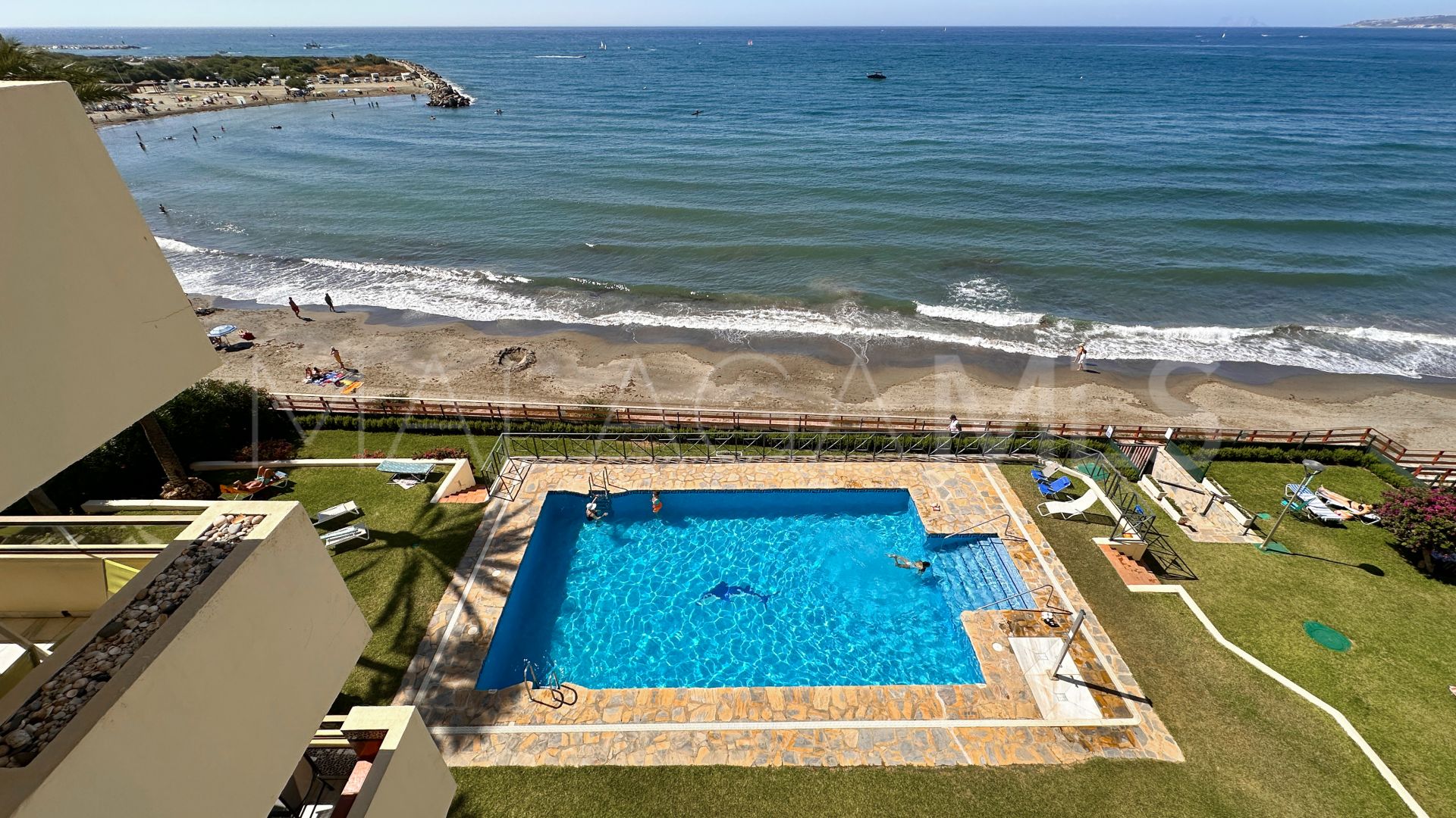 Estepona Town apartment for sale