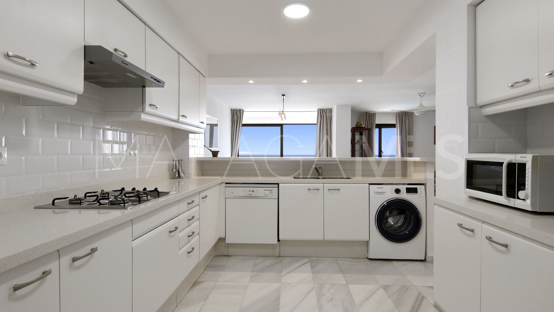 Estepona Town apartment for sale