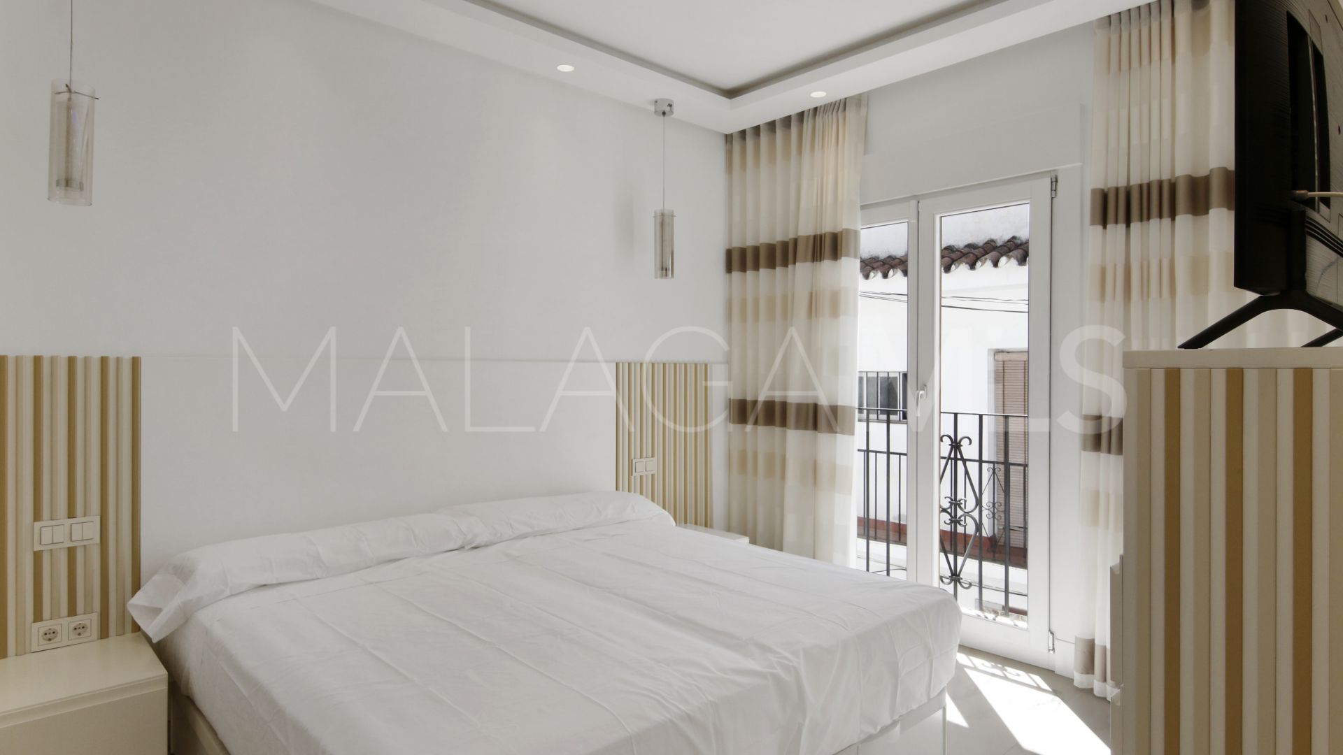 Radhus for sale in Estepona Old Town