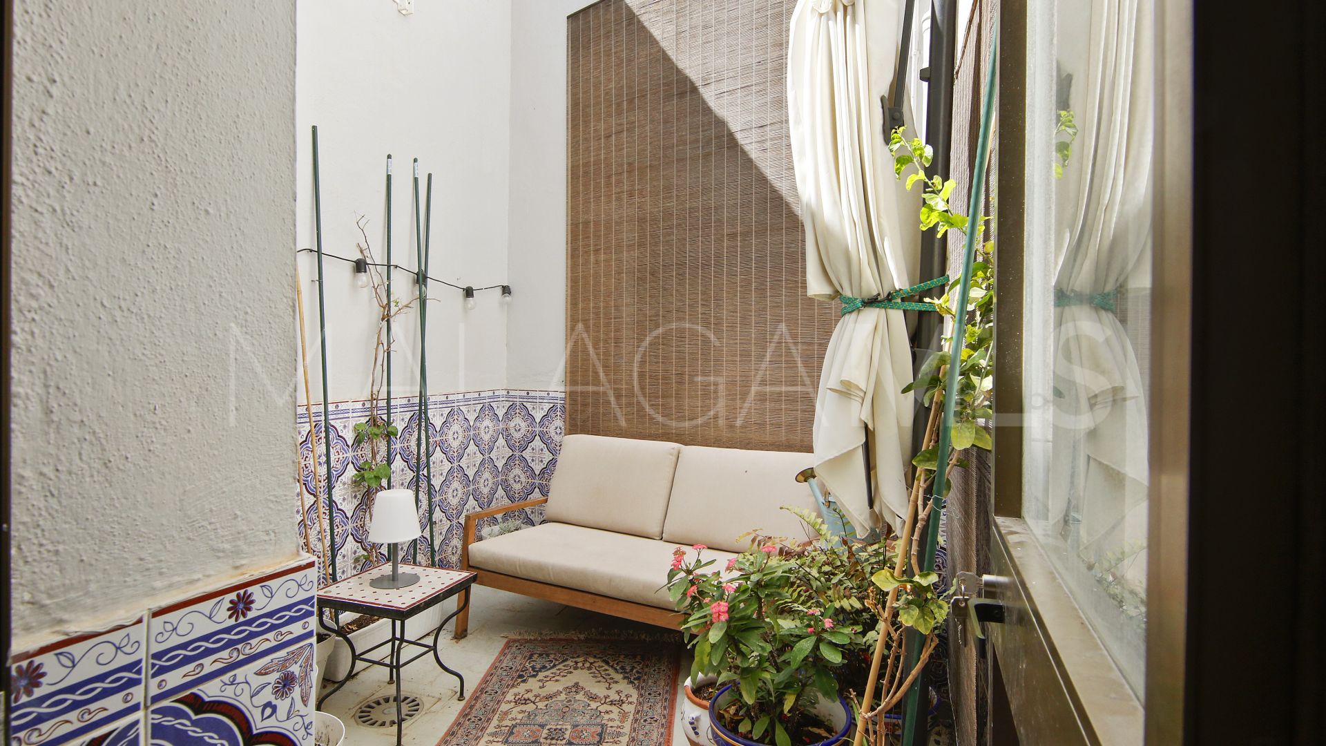 Duplex rez de chaussée for sale in Estepona Old Town
