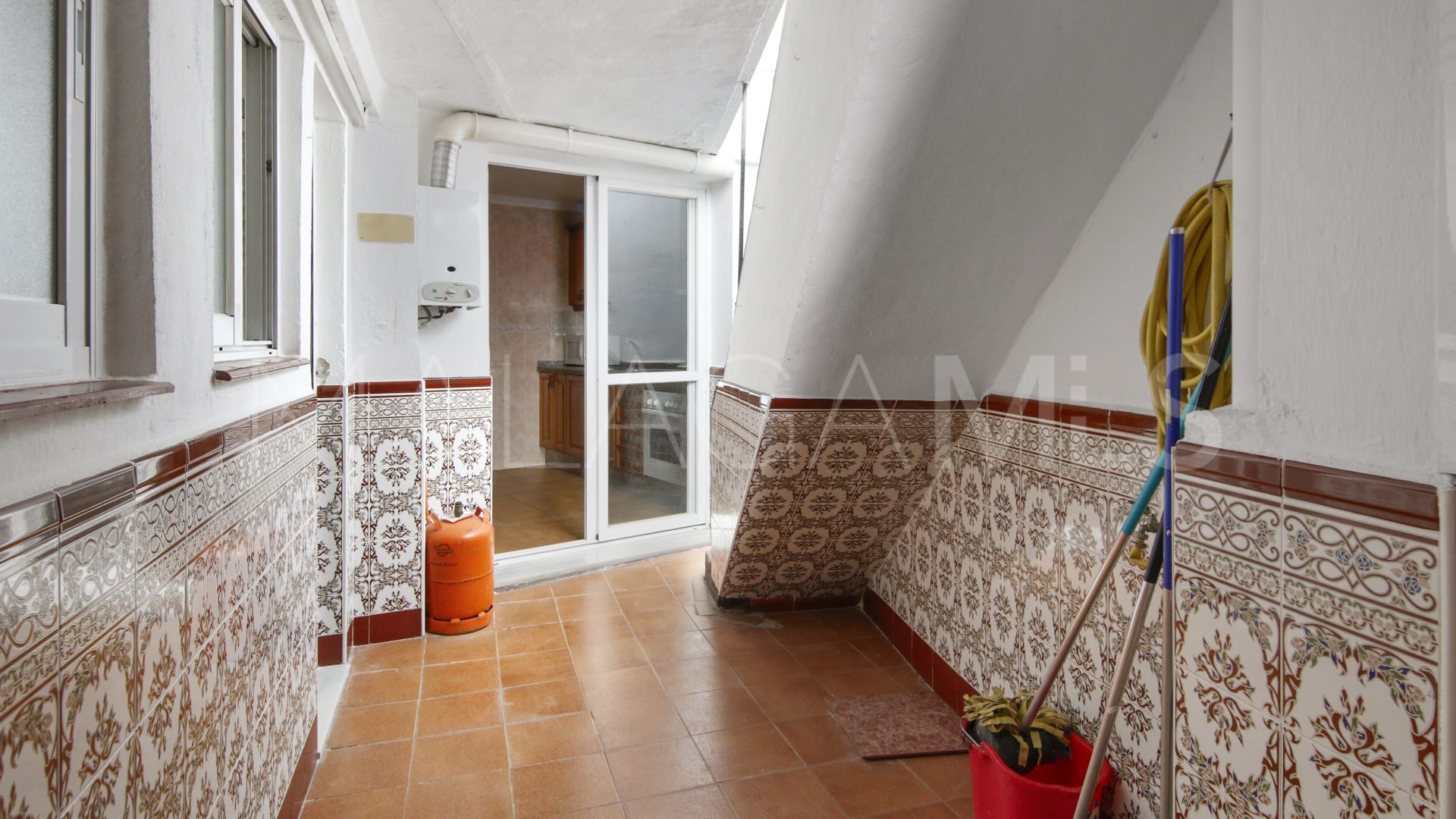 Town house for sale in Estepona Old Town with 4 bedrooms