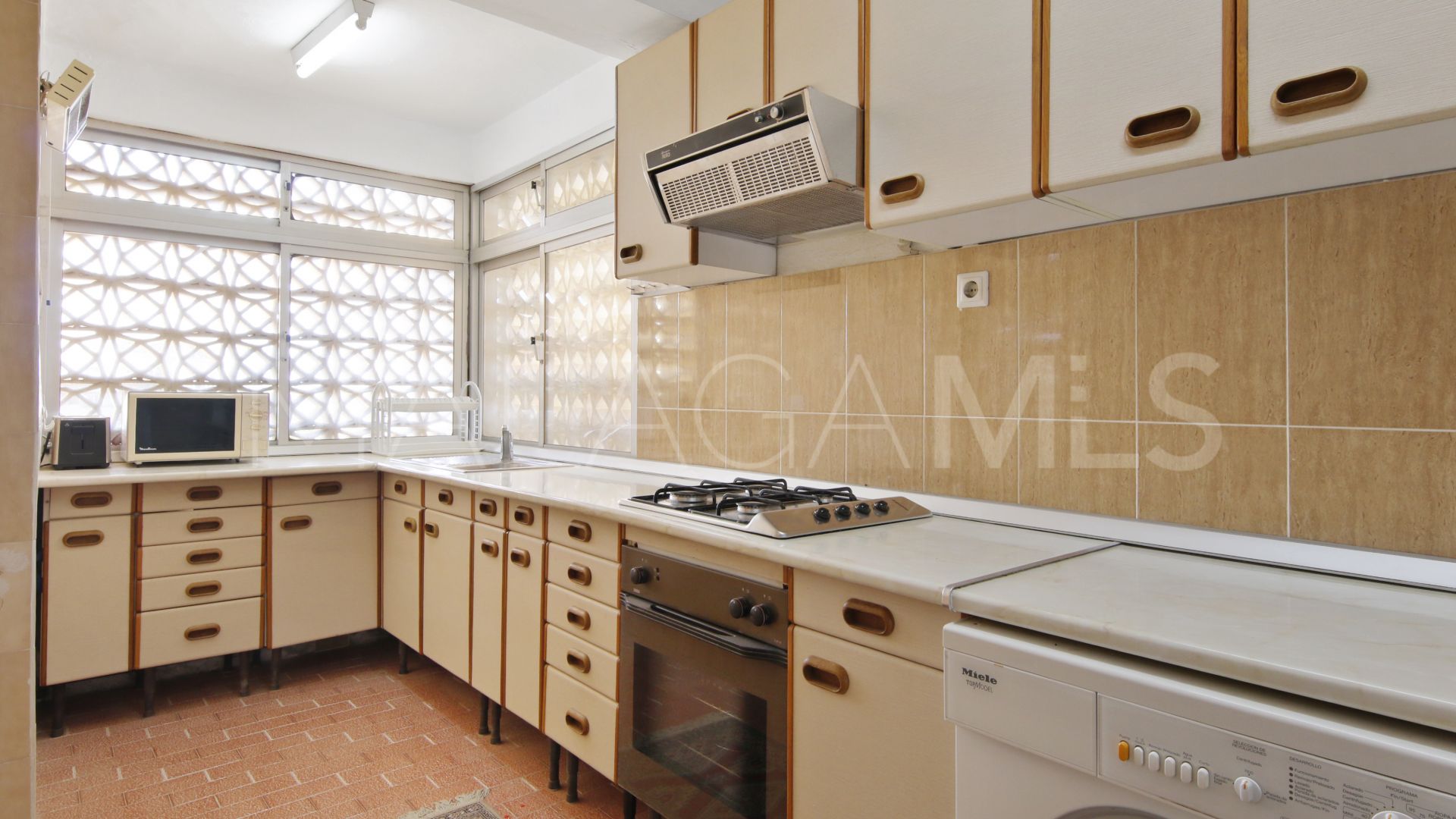 Estepona Ciudad, apartamento with 3 bedrooms for sale