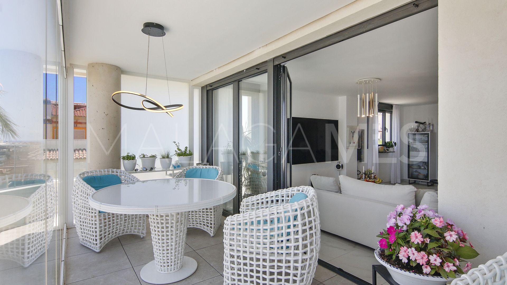 For sale Estepona Centre penthouse