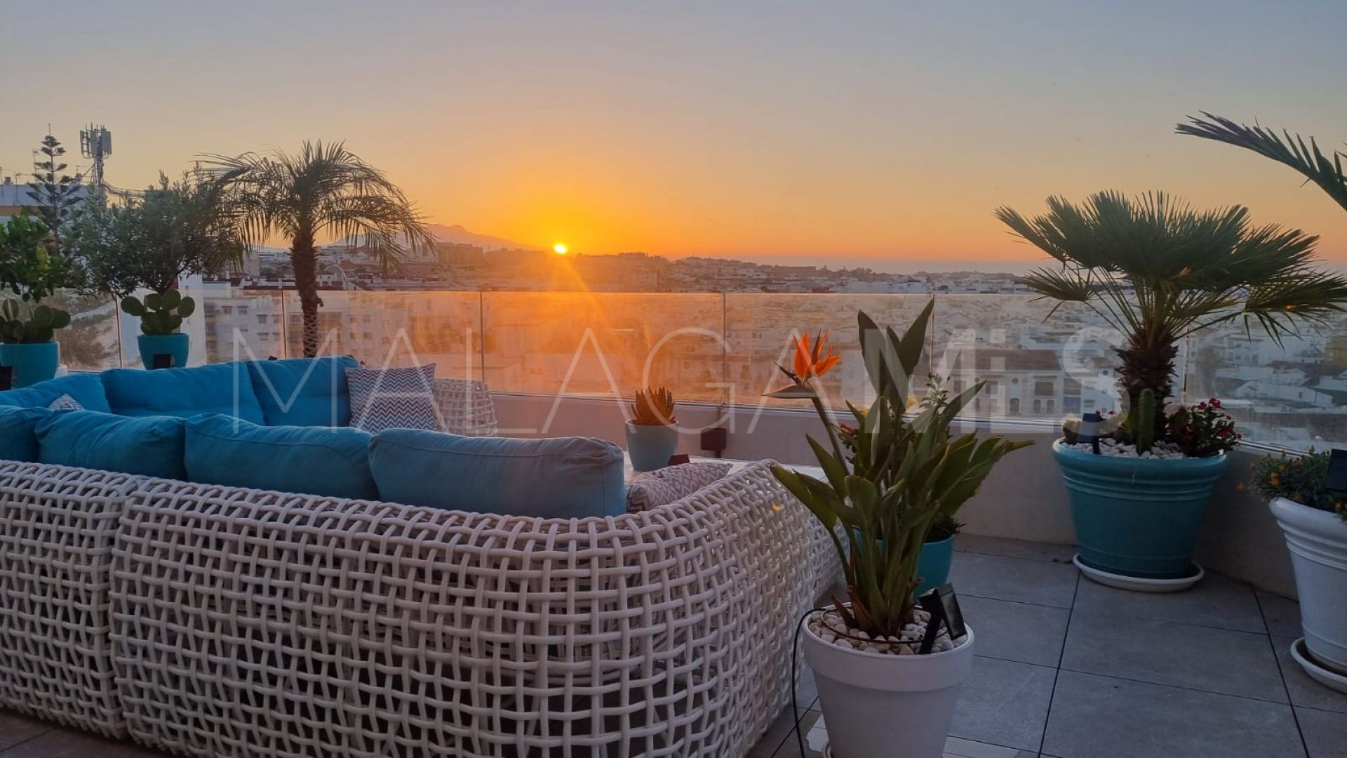 For sale Estepona Centre penthouse