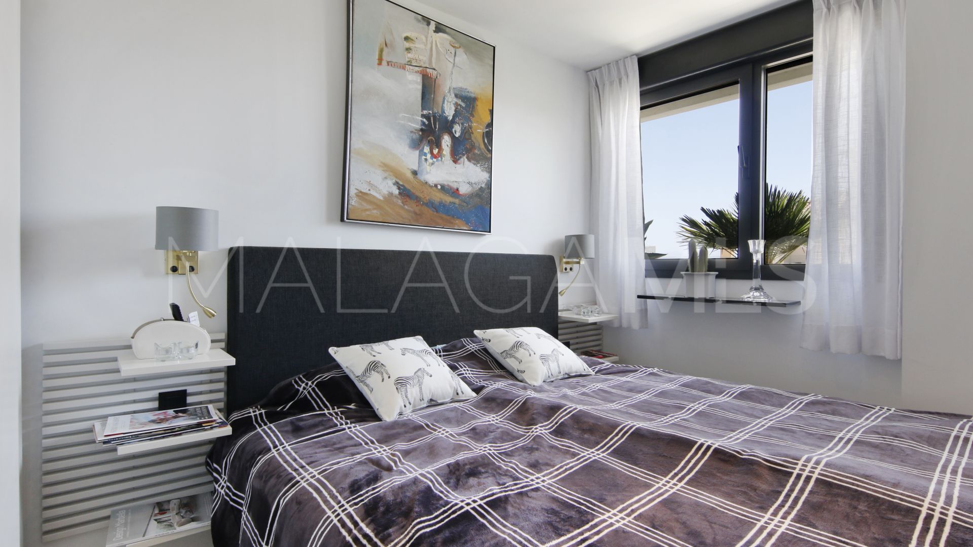 For sale Estepona Centre penthouse