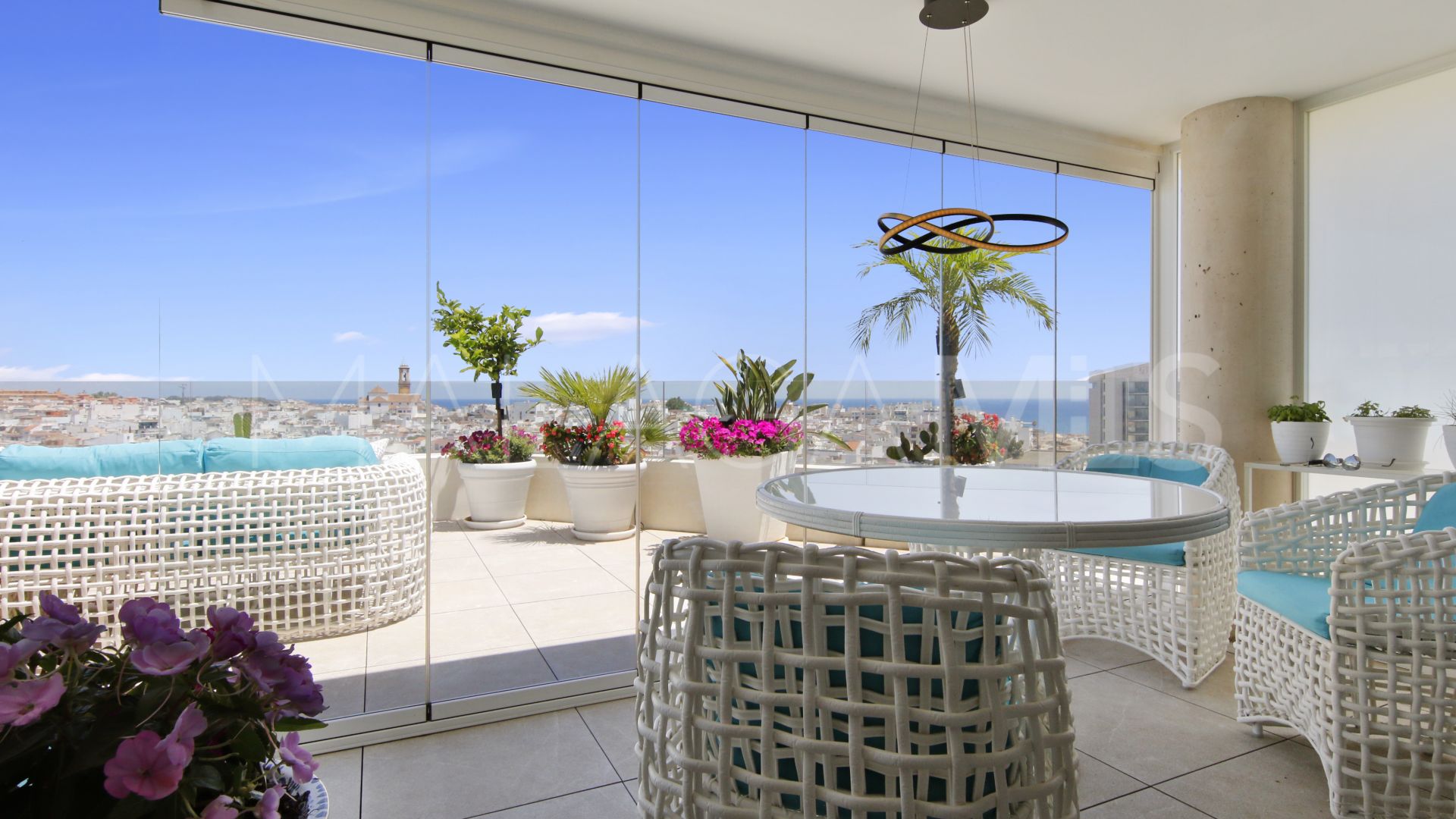 For sale Estepona Centre penthouse
